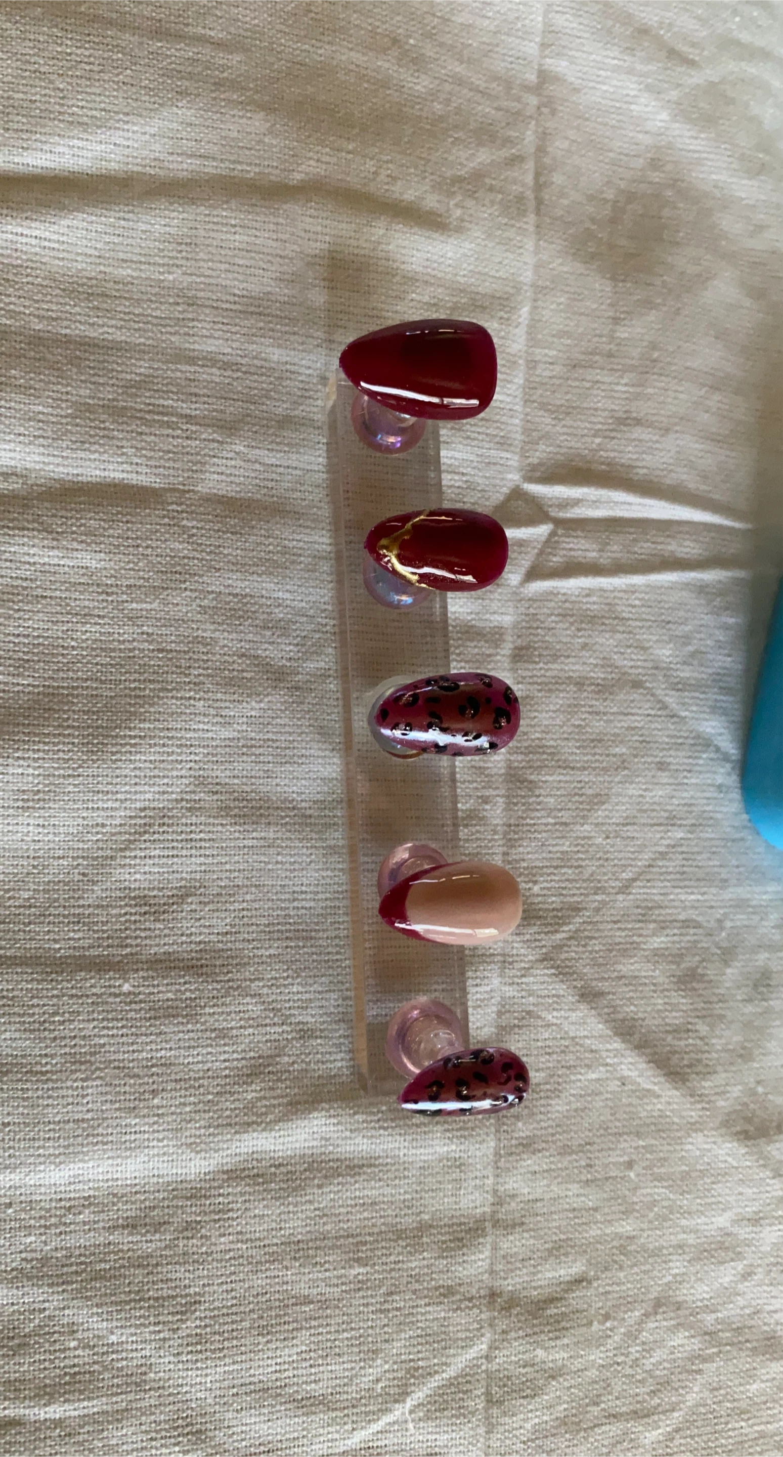 Set of 5 Custom Press-on Nails