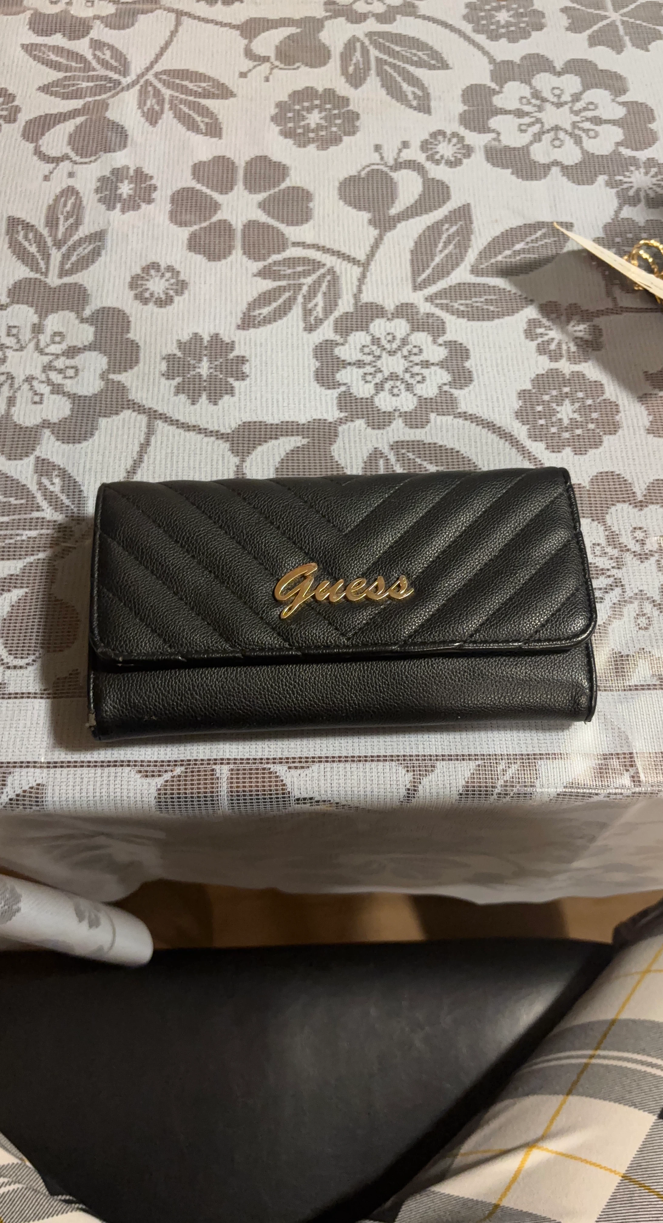 Guess Black Chevron Wallet