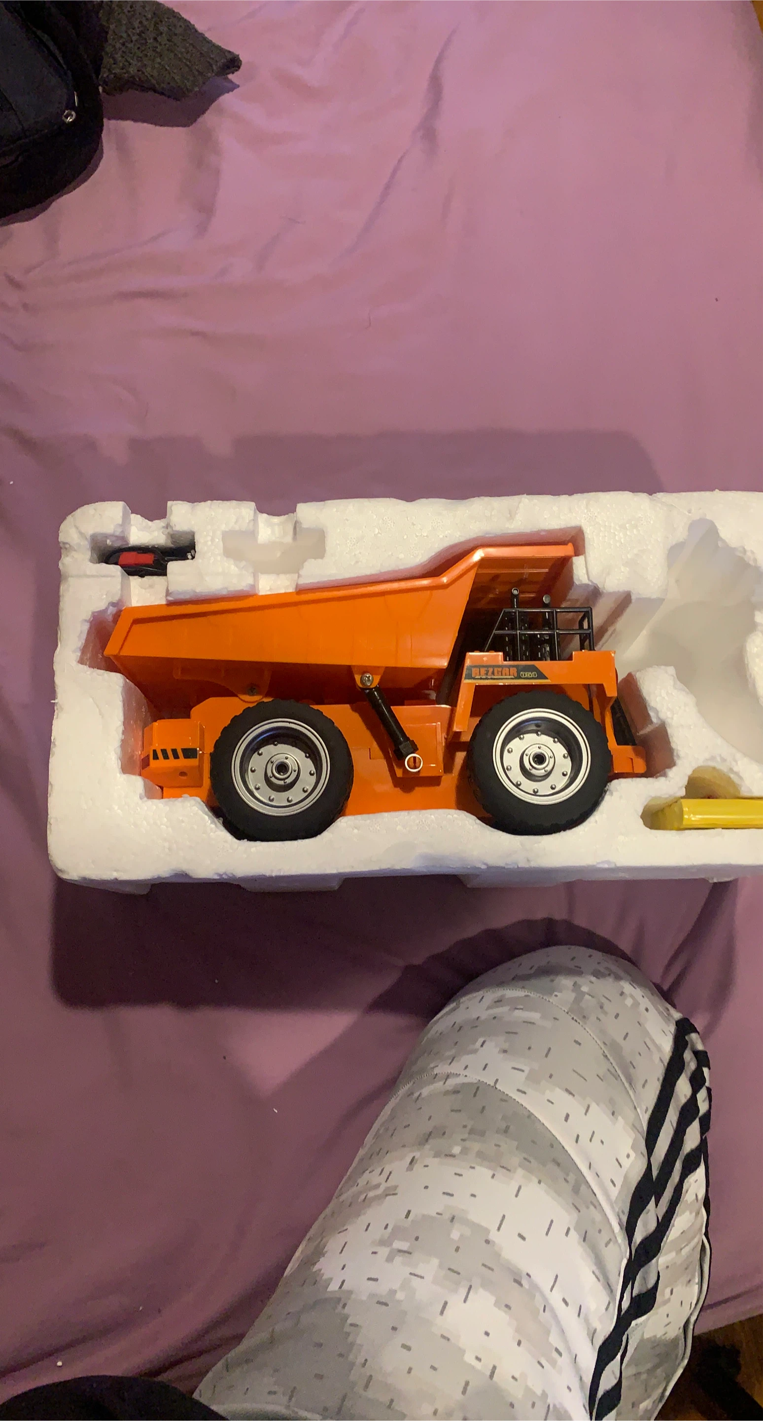 Bezgar O54 Orange Dump Truck Model
