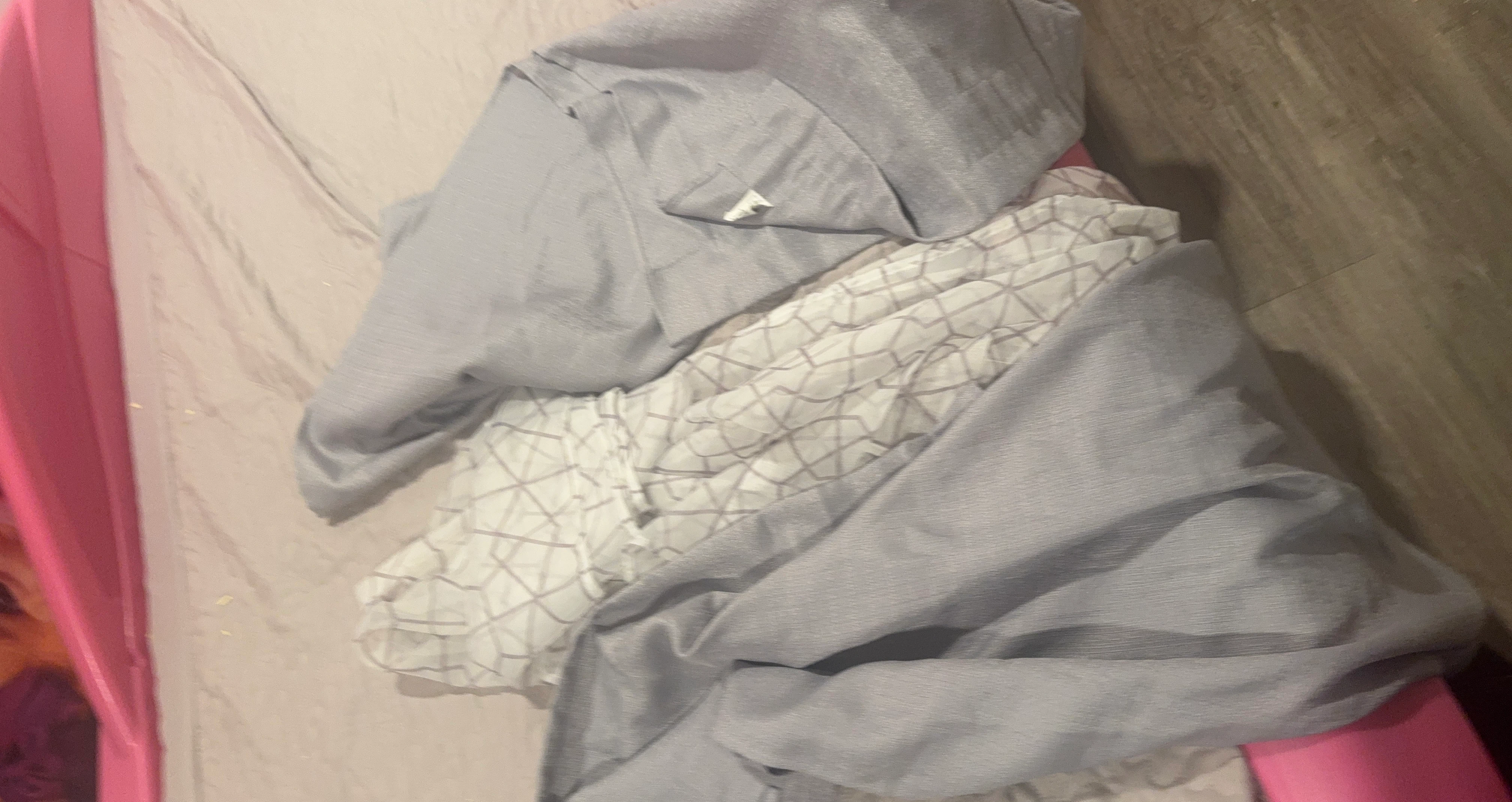 Curtain set