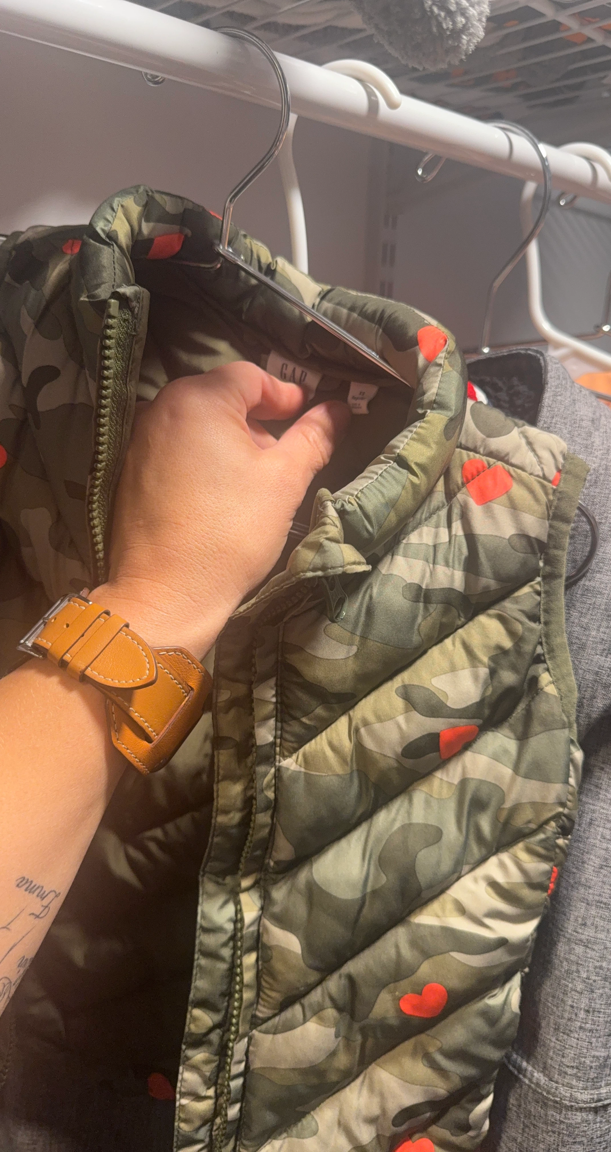 Gap Camo Heart Puffer Vest