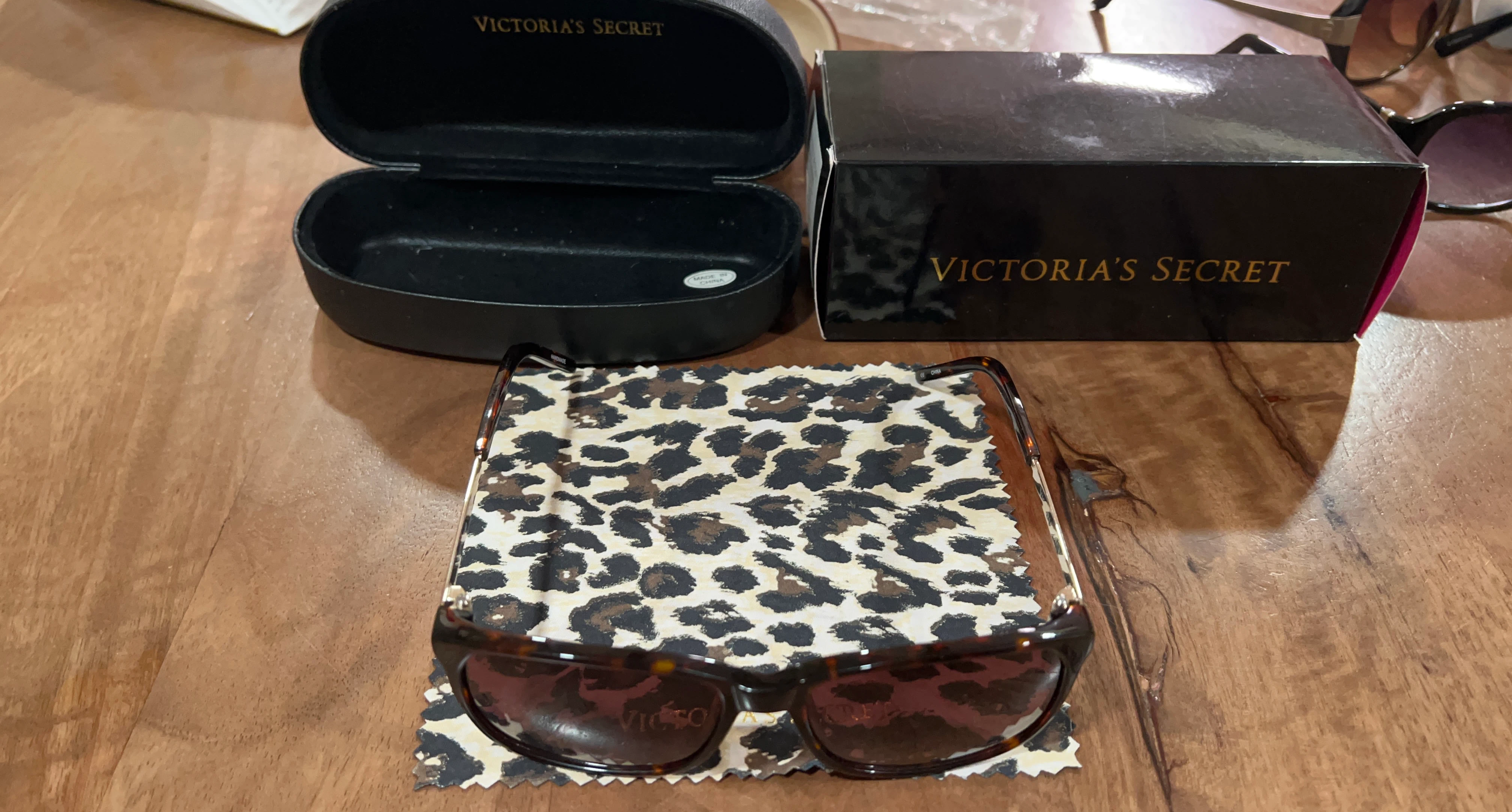 Victoria's Secret Tortoise Shell Sunglasses