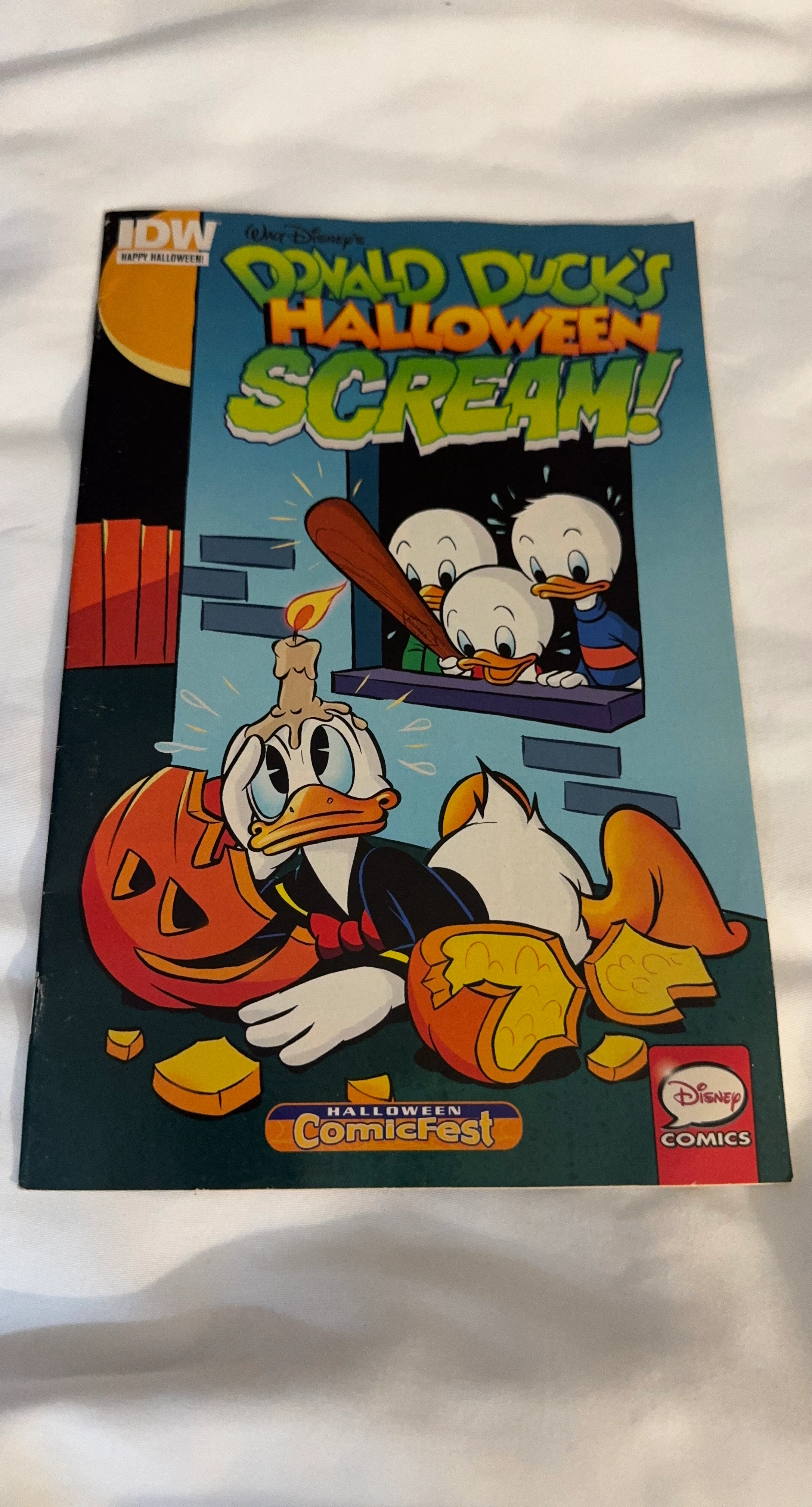 Disney Donald Duck's Halloween Scream Comic Book