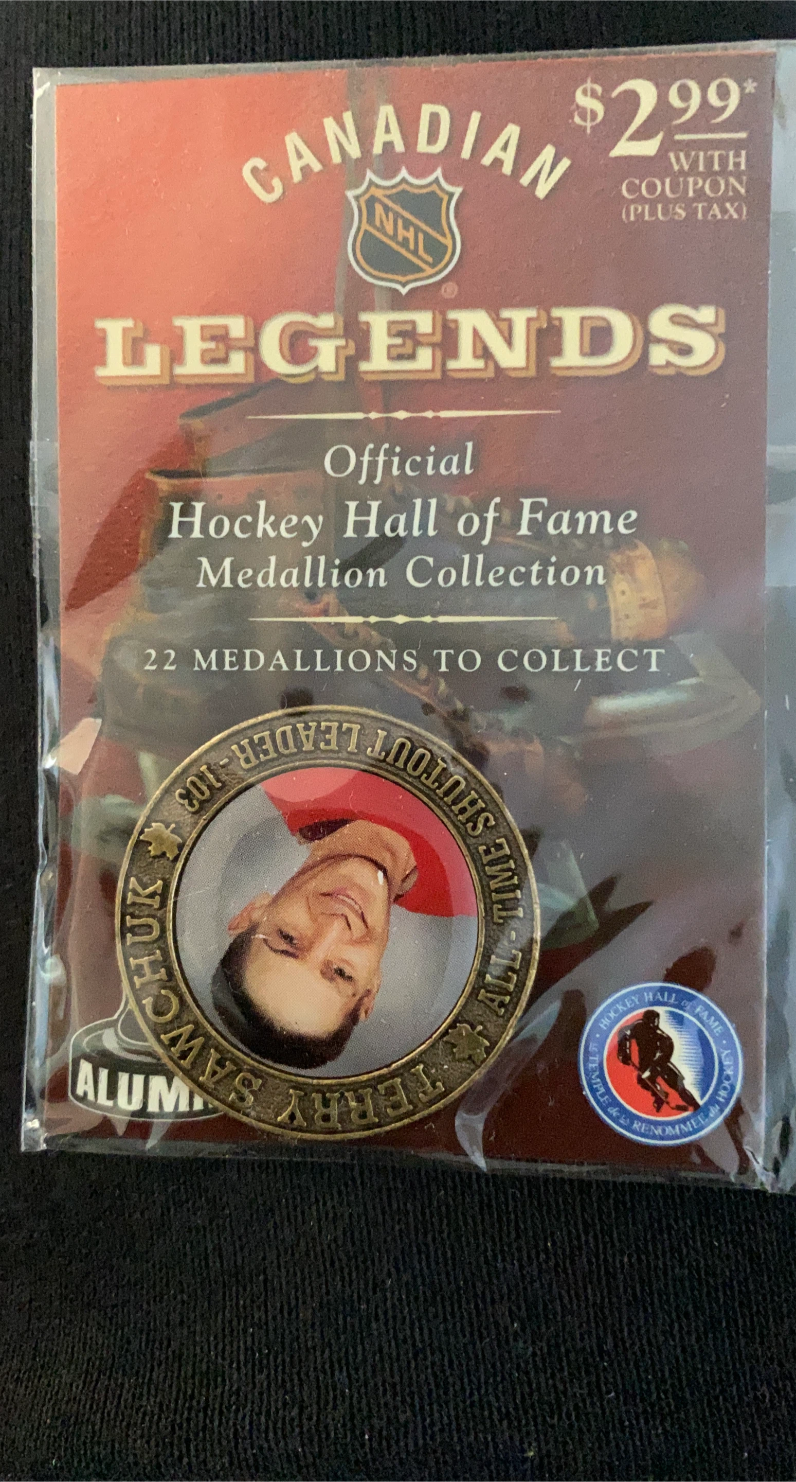 NHL Canadian Legends Terry Sawchuk Medallion