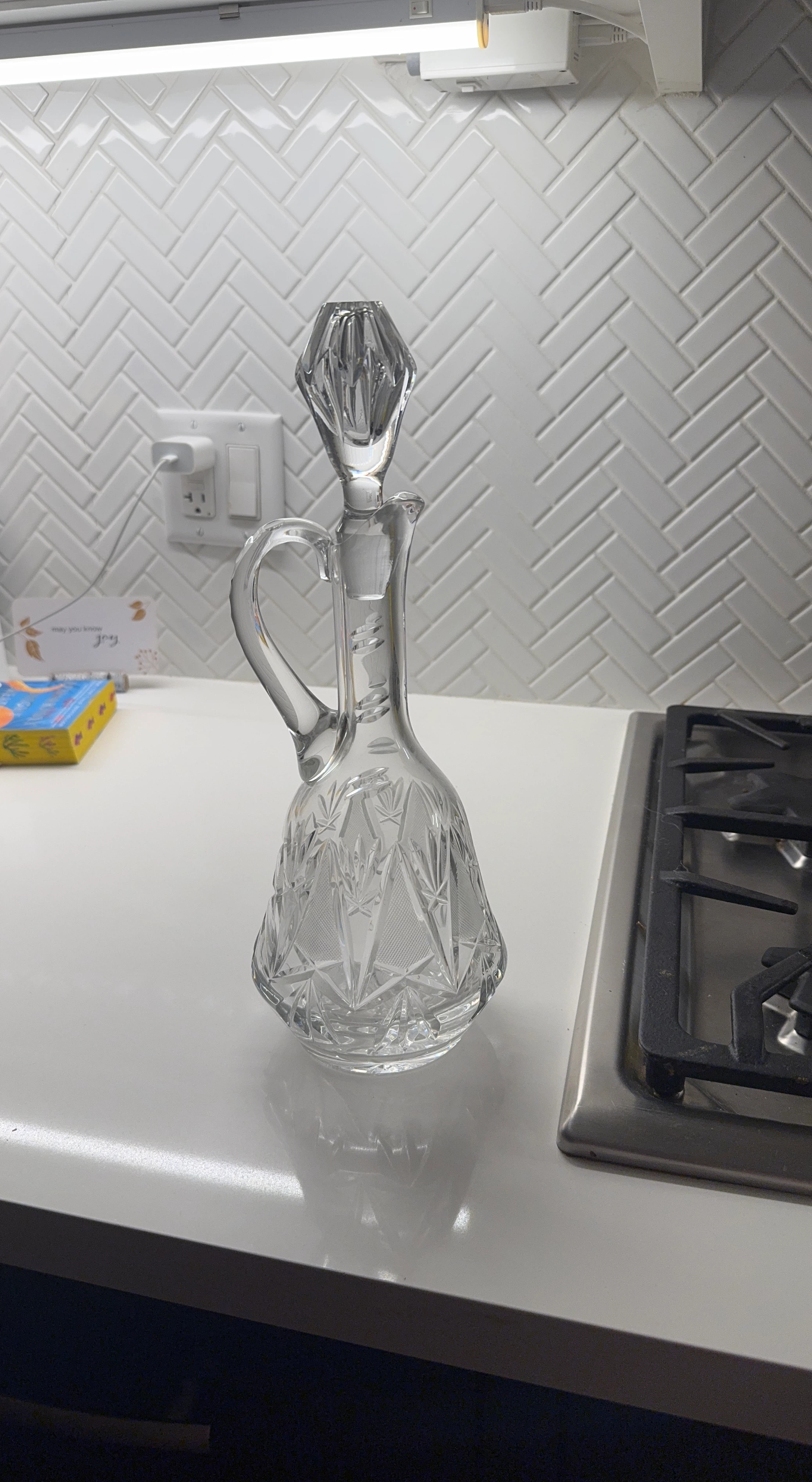Cut glass decanter with stopper