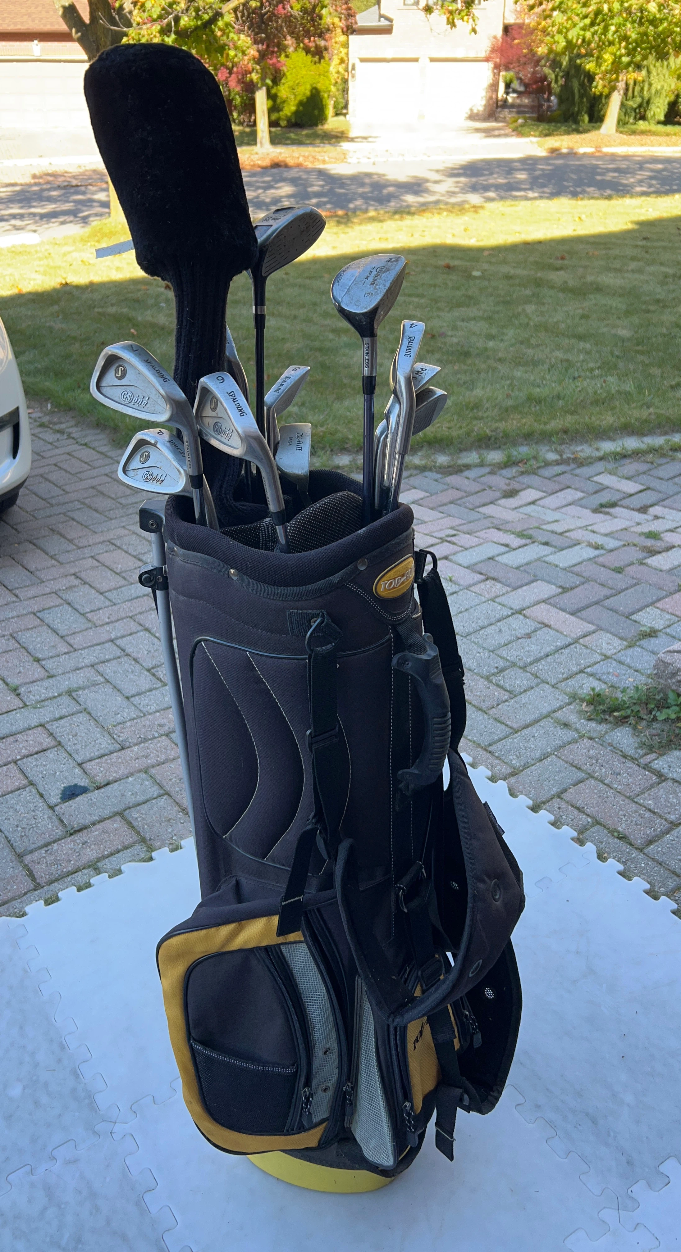 Spalding Golf Club Set with Top-Flite Bag