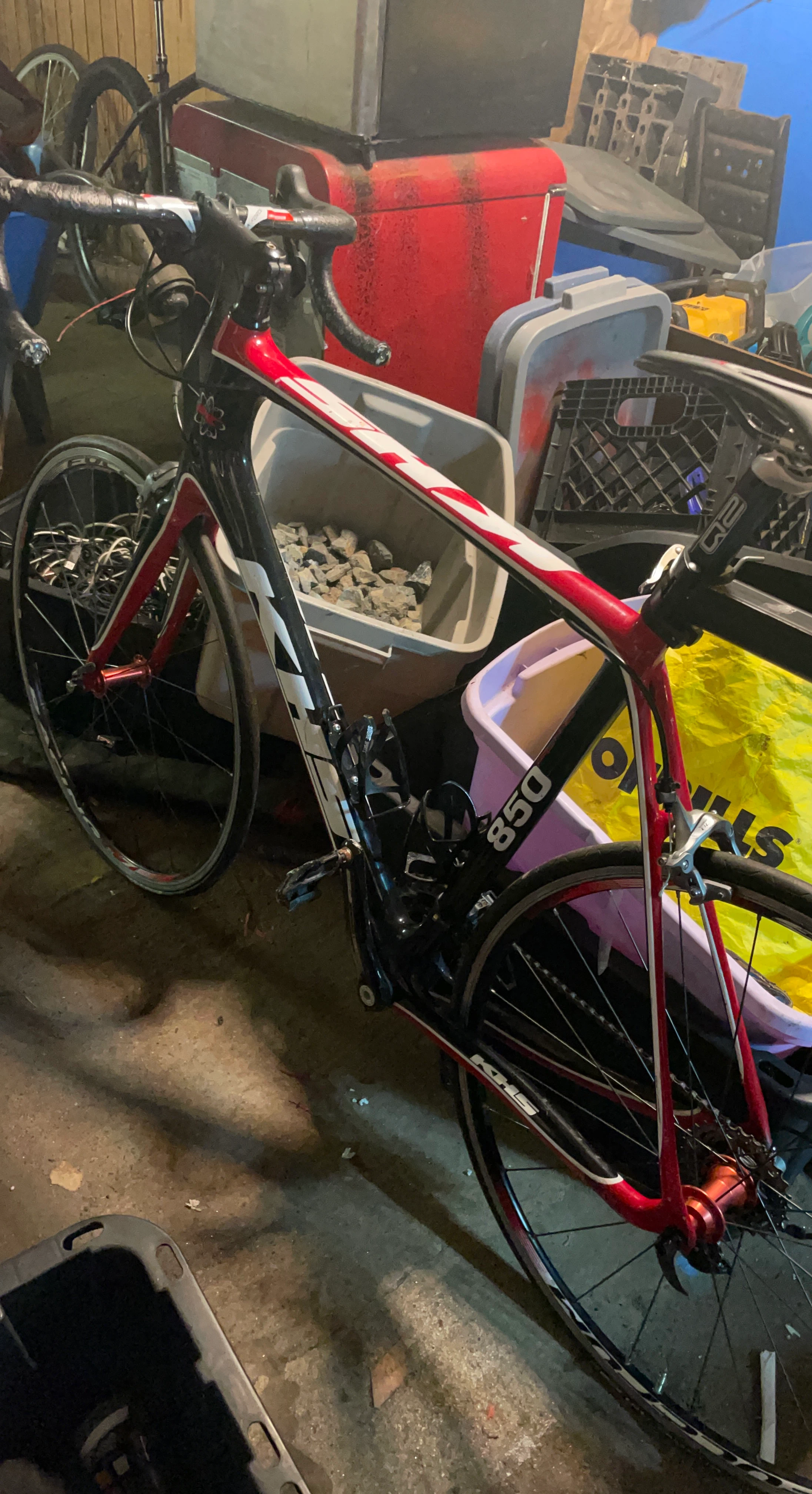 KHS 850 Carbon Road Bike