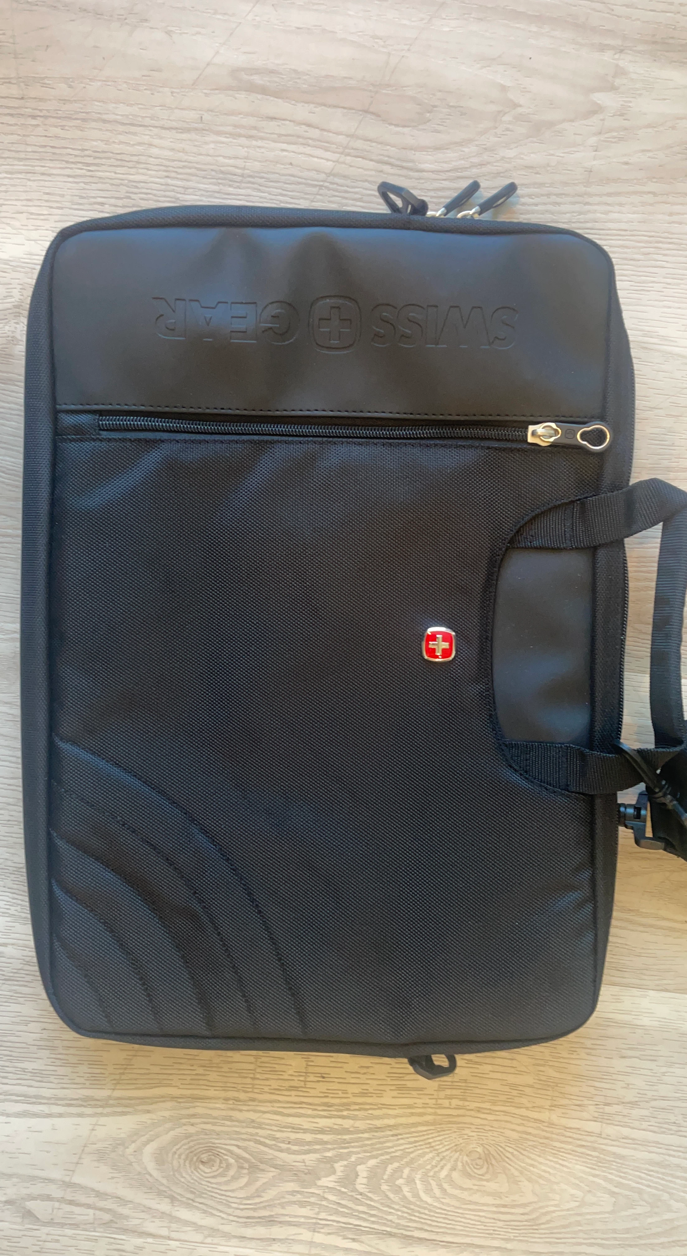 NEW Swiss Gear Black Laptop Case