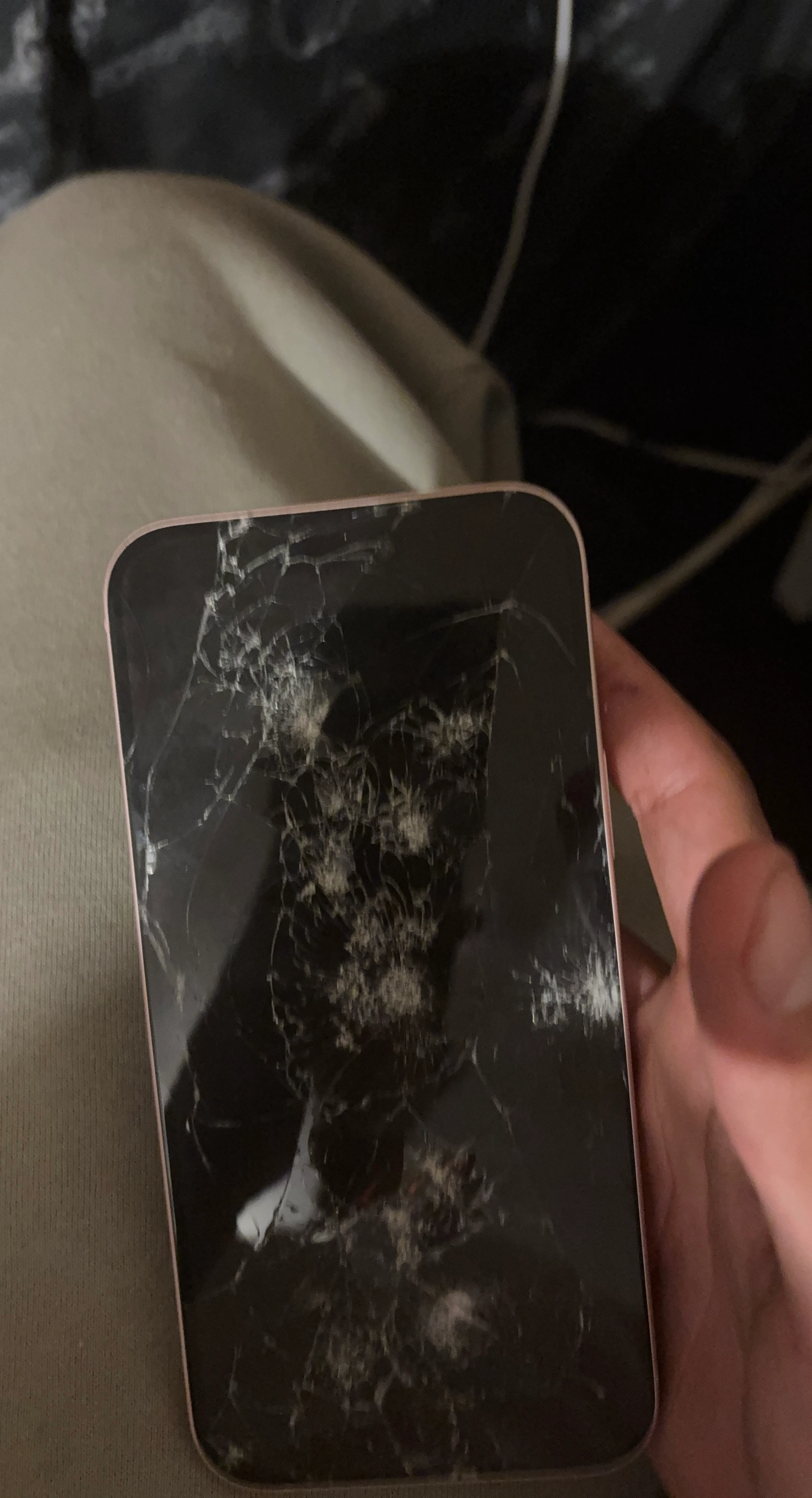 Pink iPhone 13 with damage (NOT WORKING)