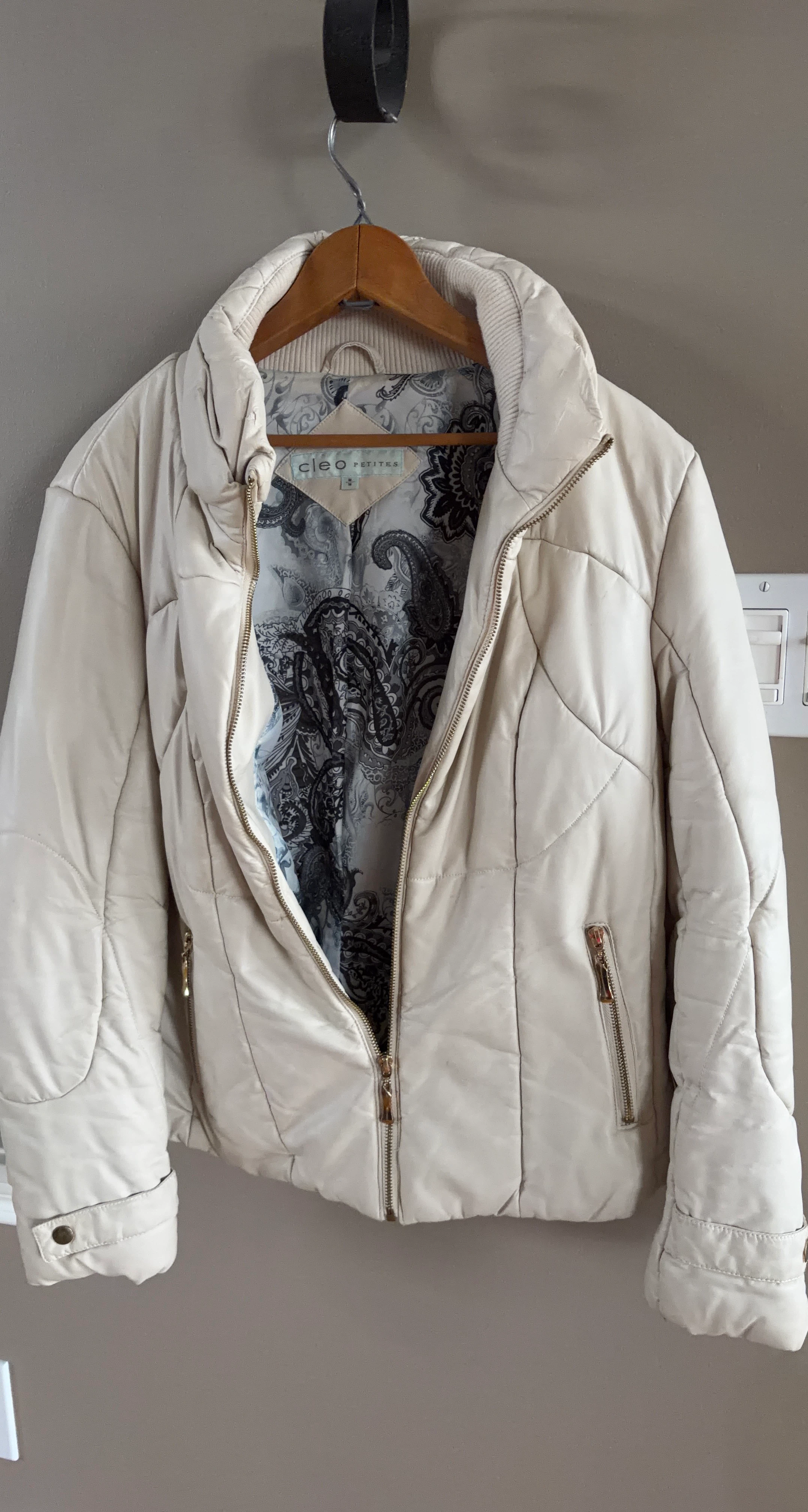 Cleo Petites Cream Puffer Jacket