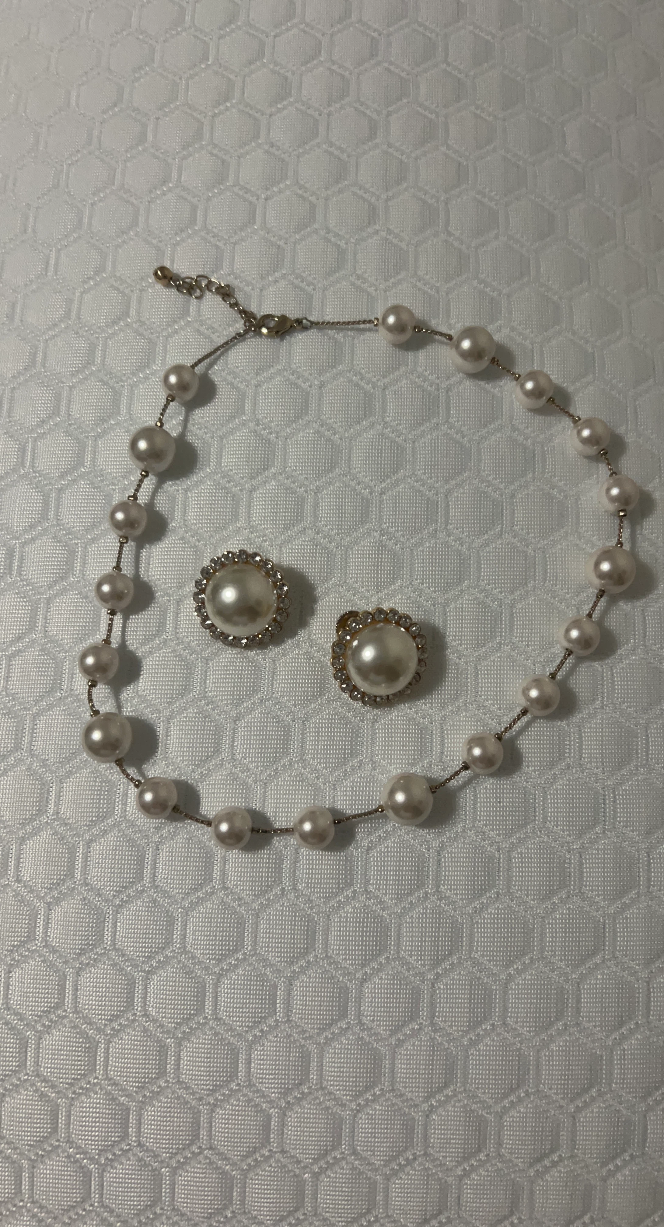 Pearl Necklace and Earring Set