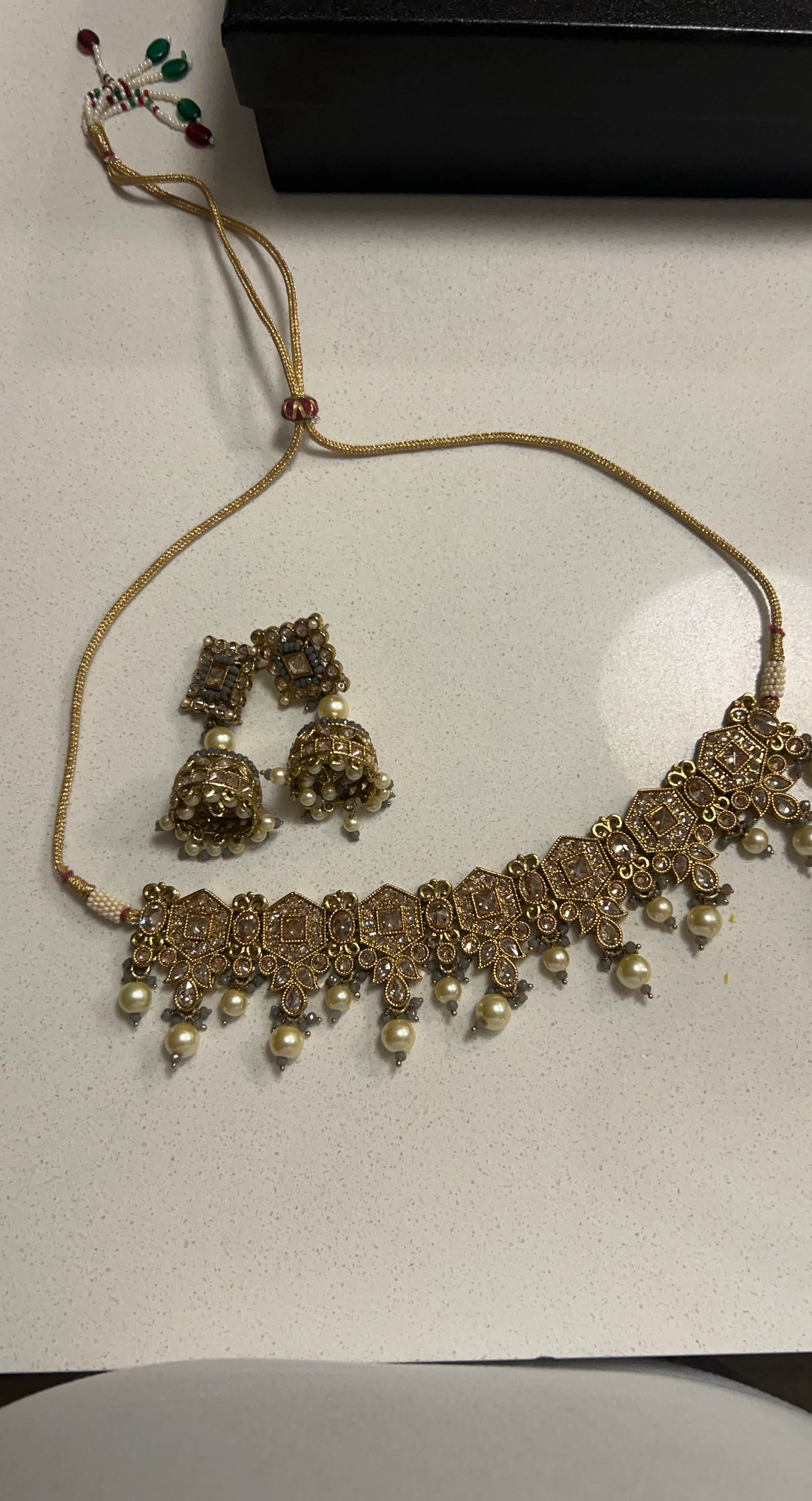 Traditional Indian Necklace and Jhumka Earrings Set