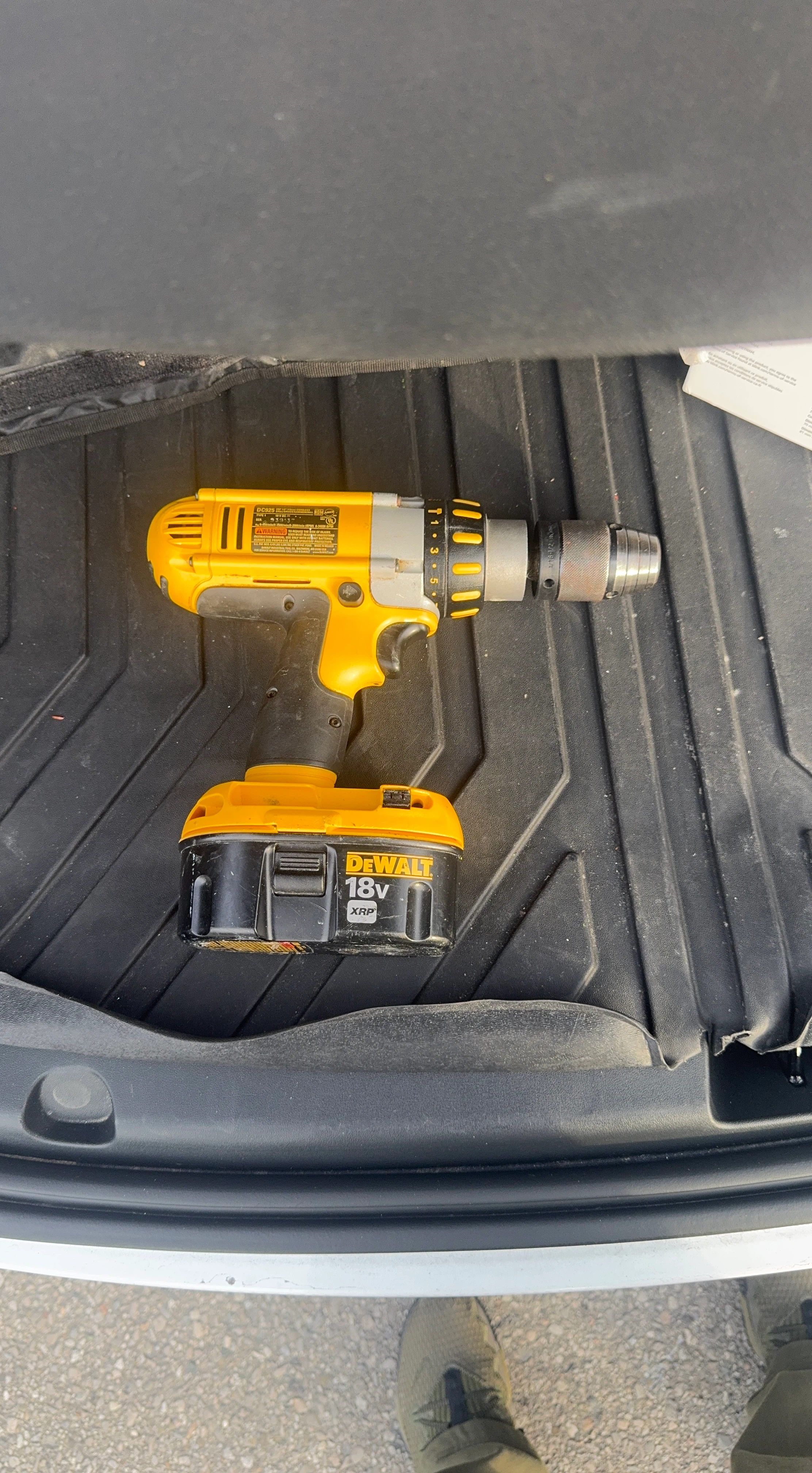 DeWalt DC925 18V Cordless Hammer Drill