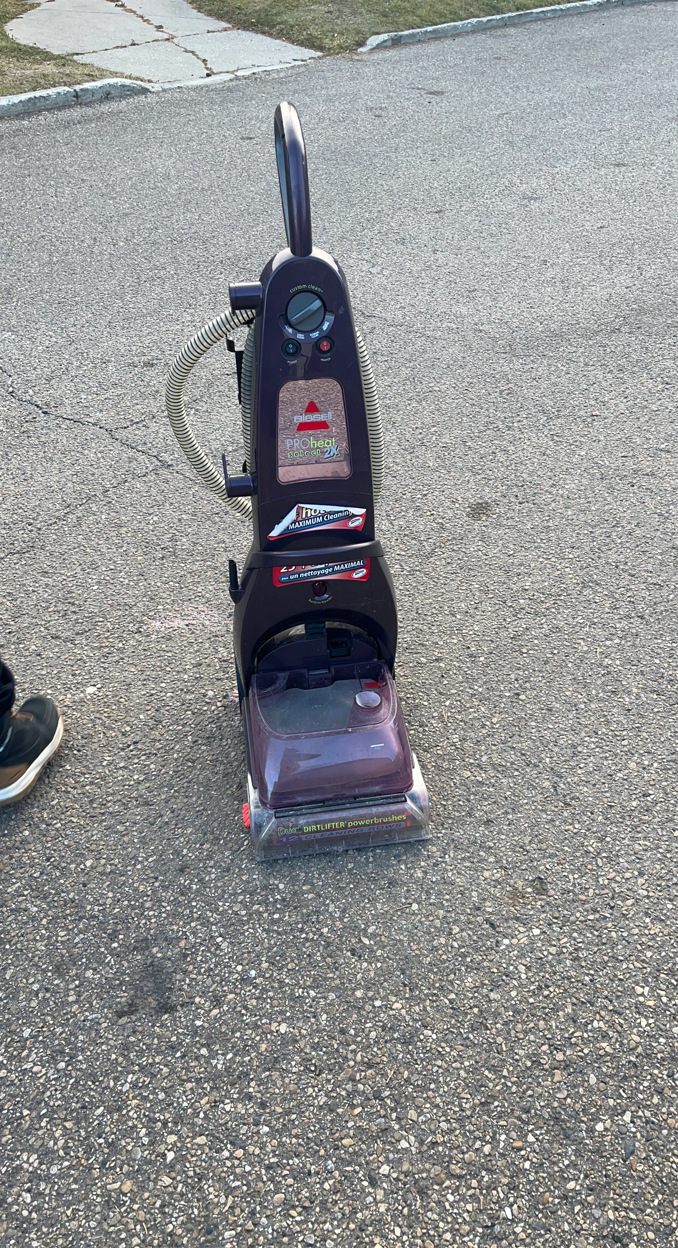 Bissell ProHeat 2X Select Carpet Cleaner