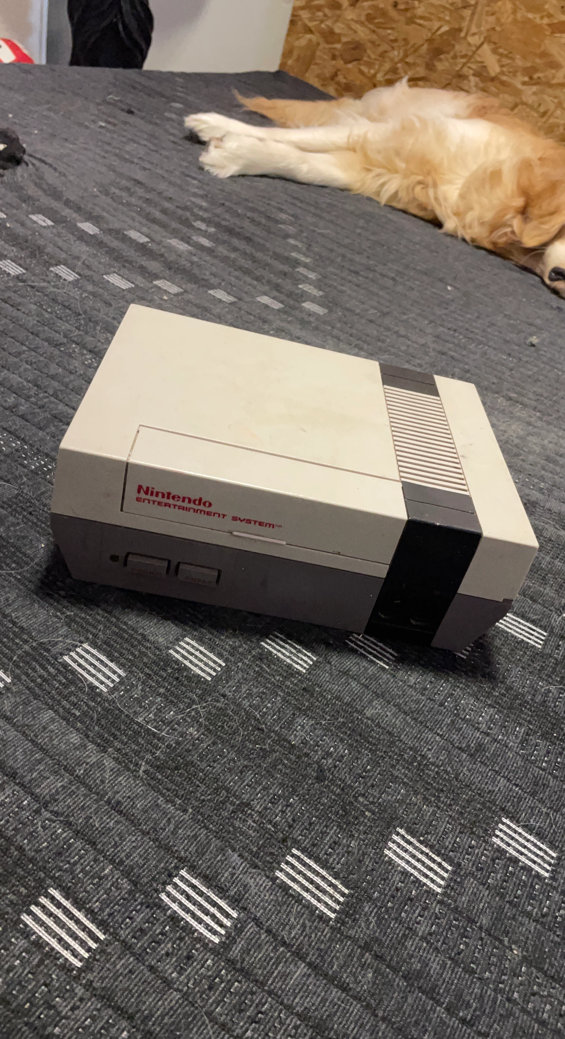 Nintendo Entertainment System (NES) Console