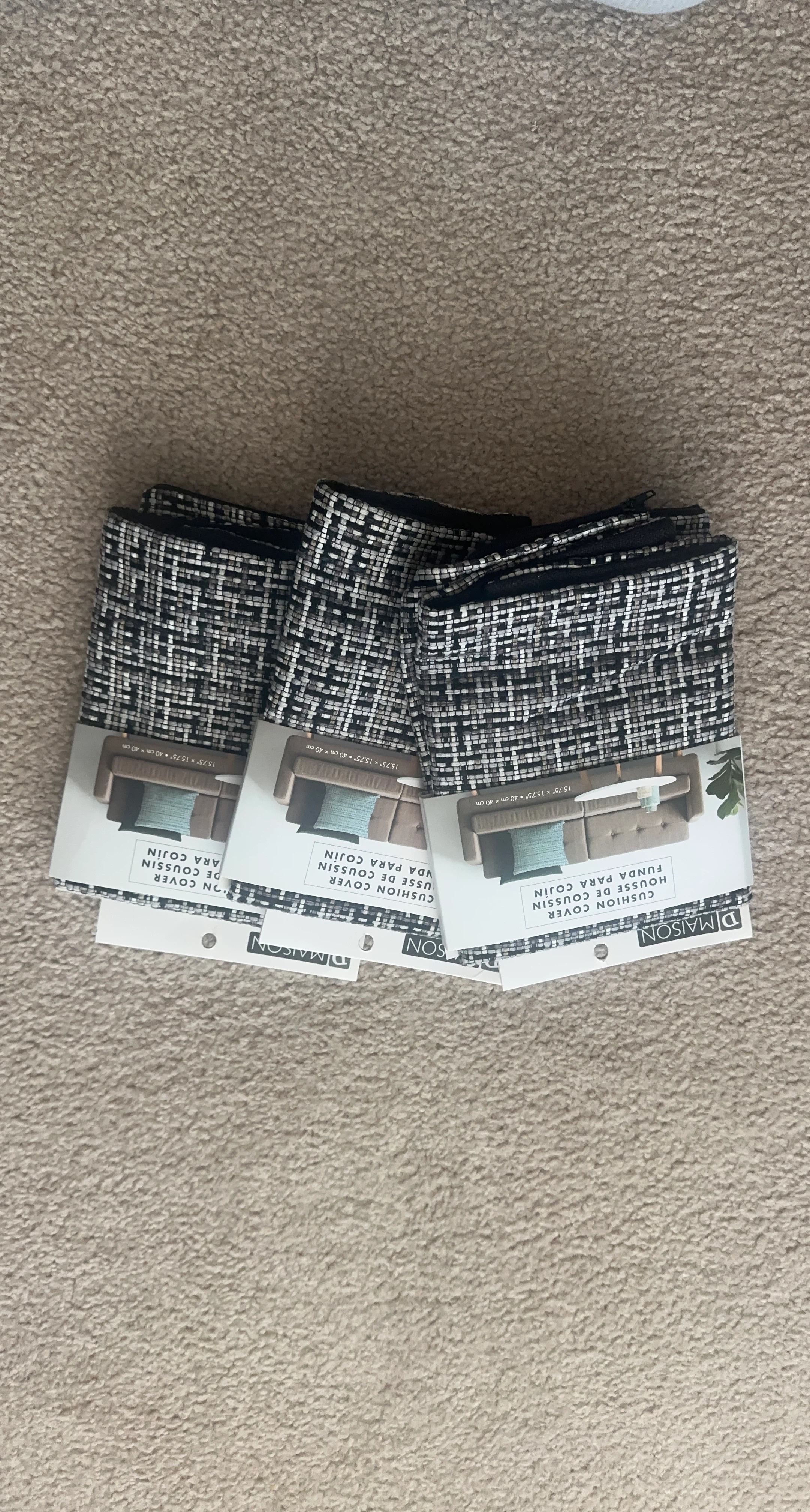 3 D Maison Cushion Covers