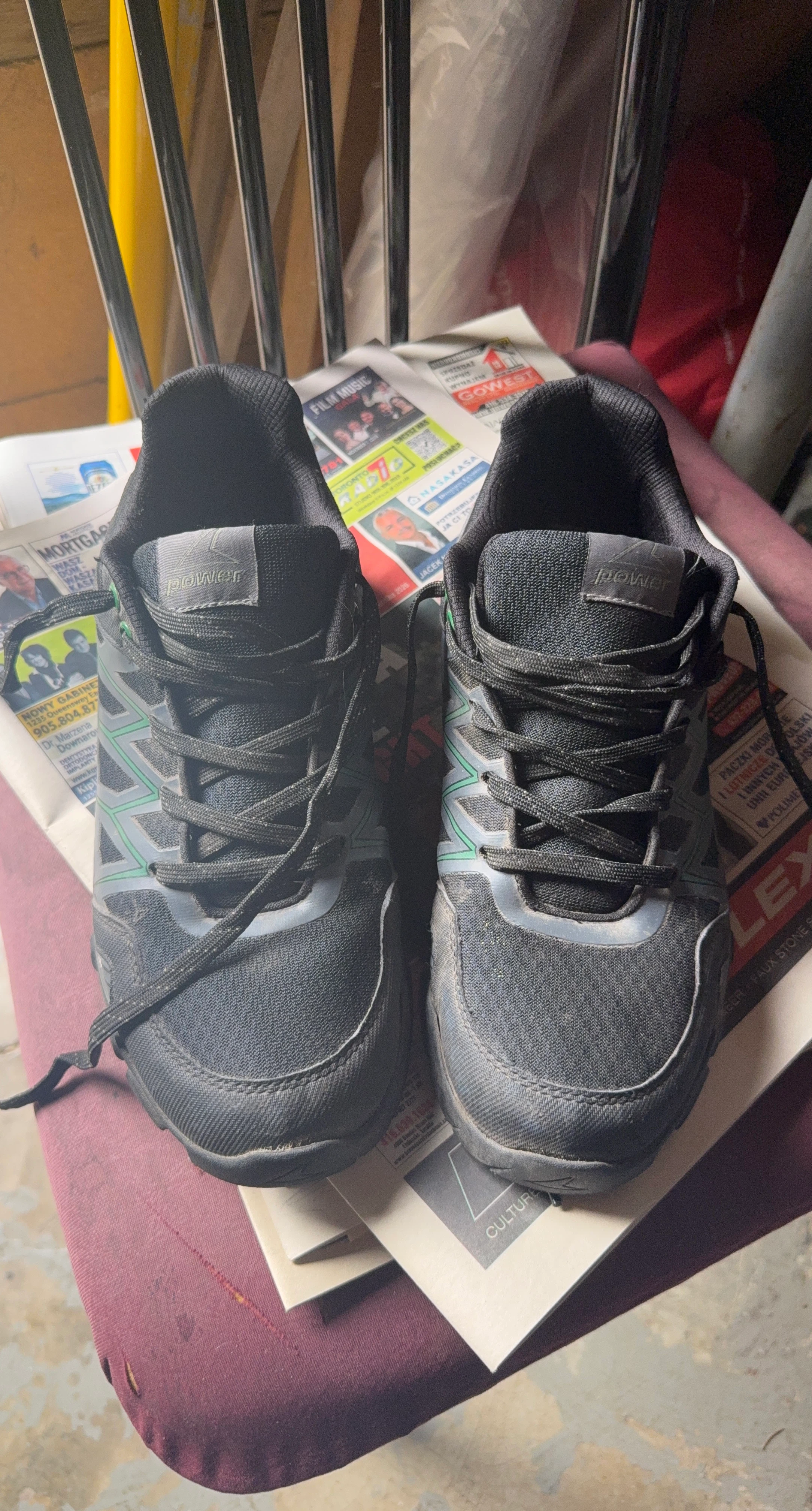 Power athletic running shoes
