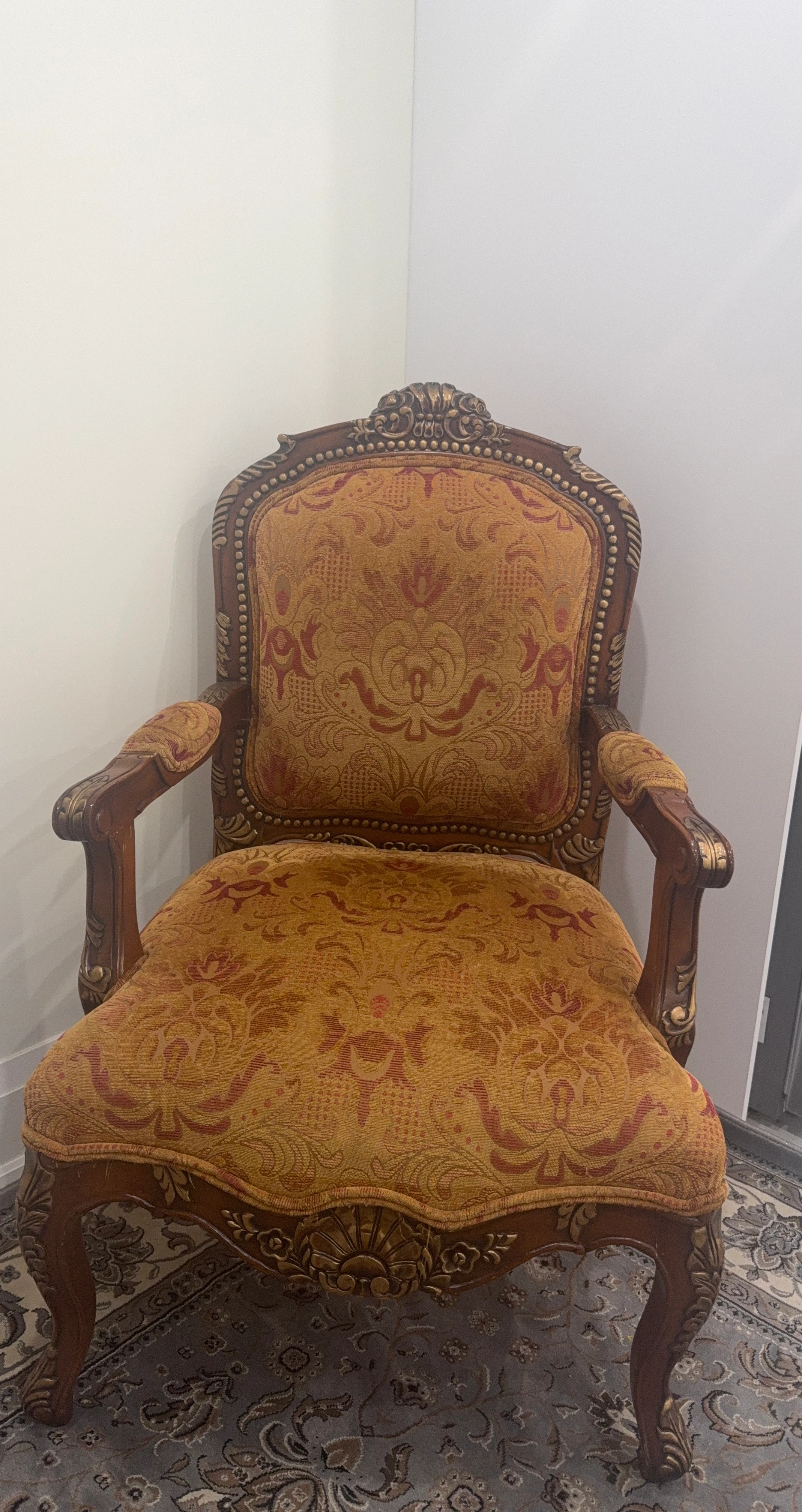 Vintage Style Ornate Accent Chair