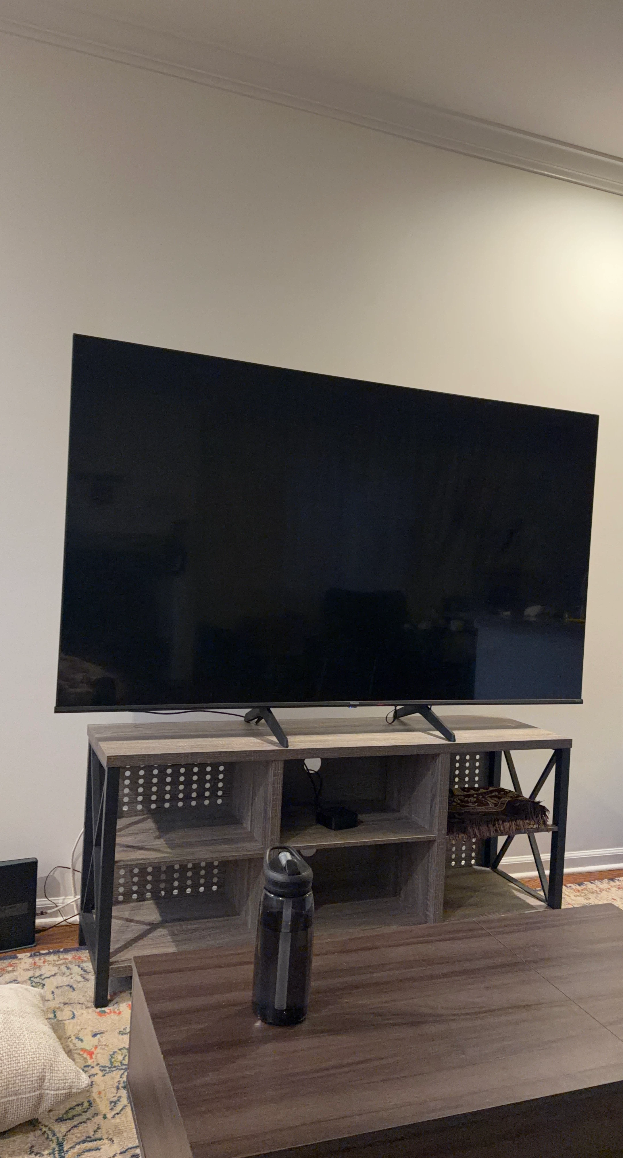 Hisense Smart TV 75 inches
