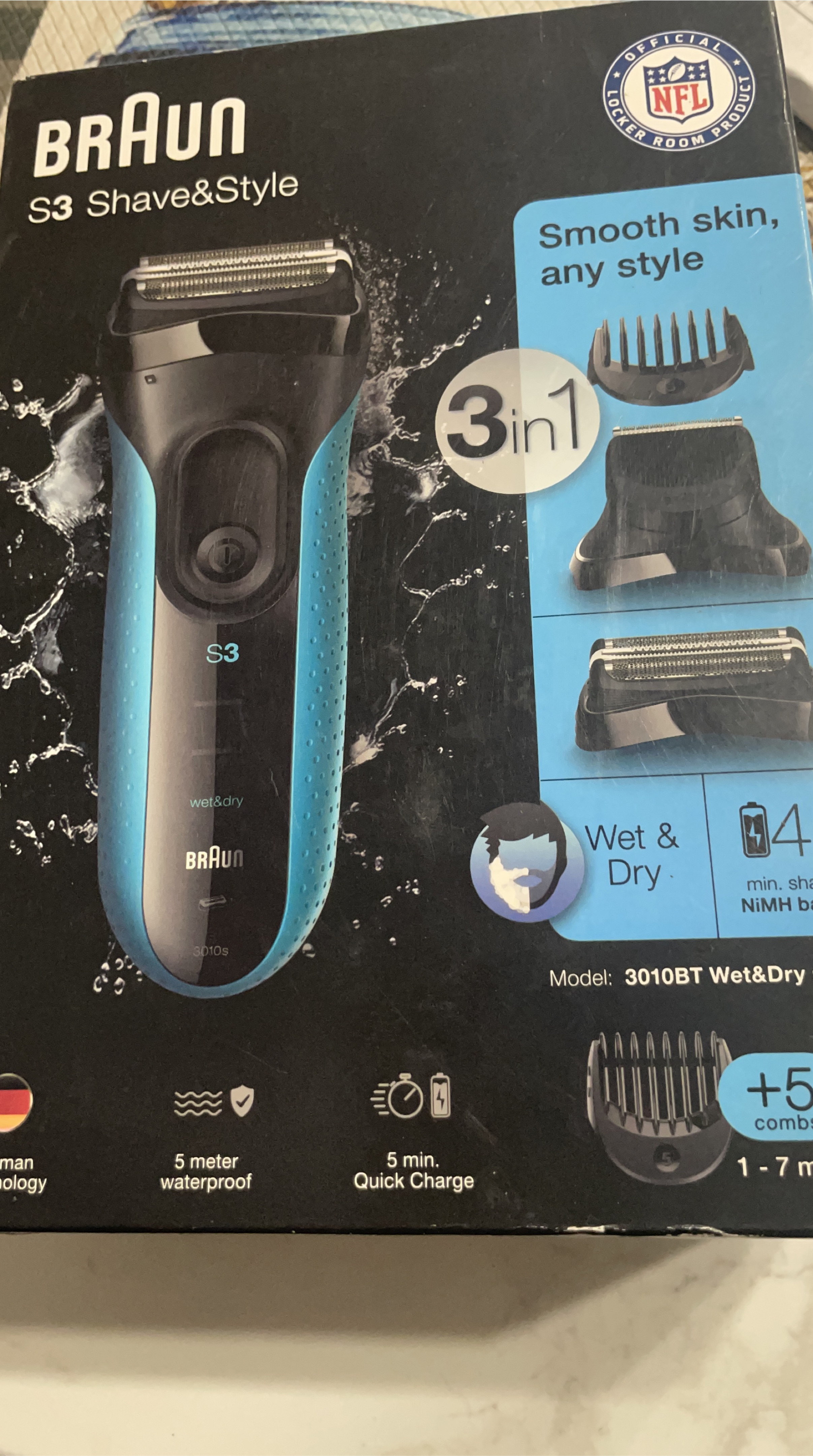 Braun S3 Shave&Style 3010BT Wet&Dry Shaver