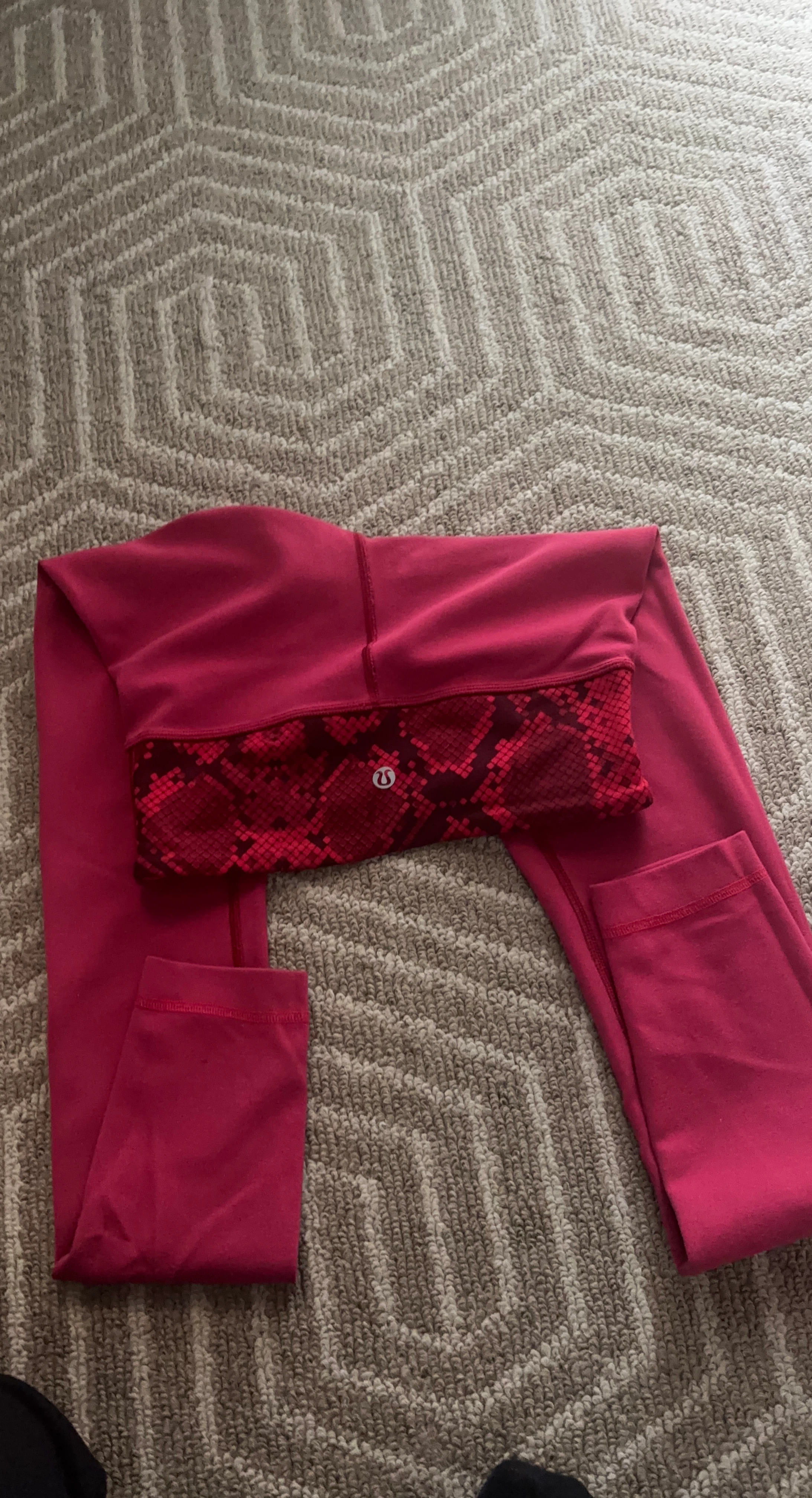 Lululemon Leggings Pink Size 2