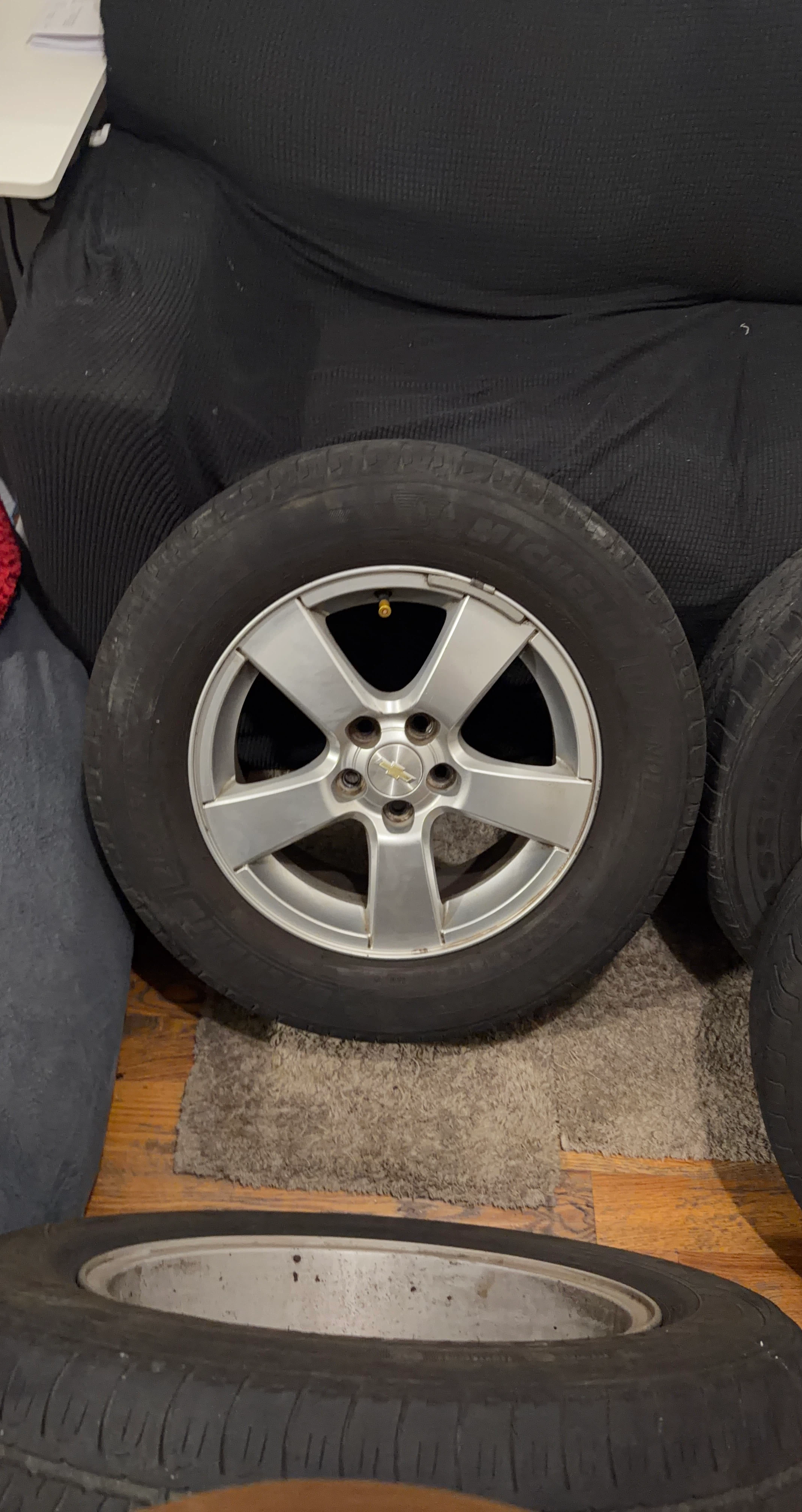 Chevrolet Wheels and Tires