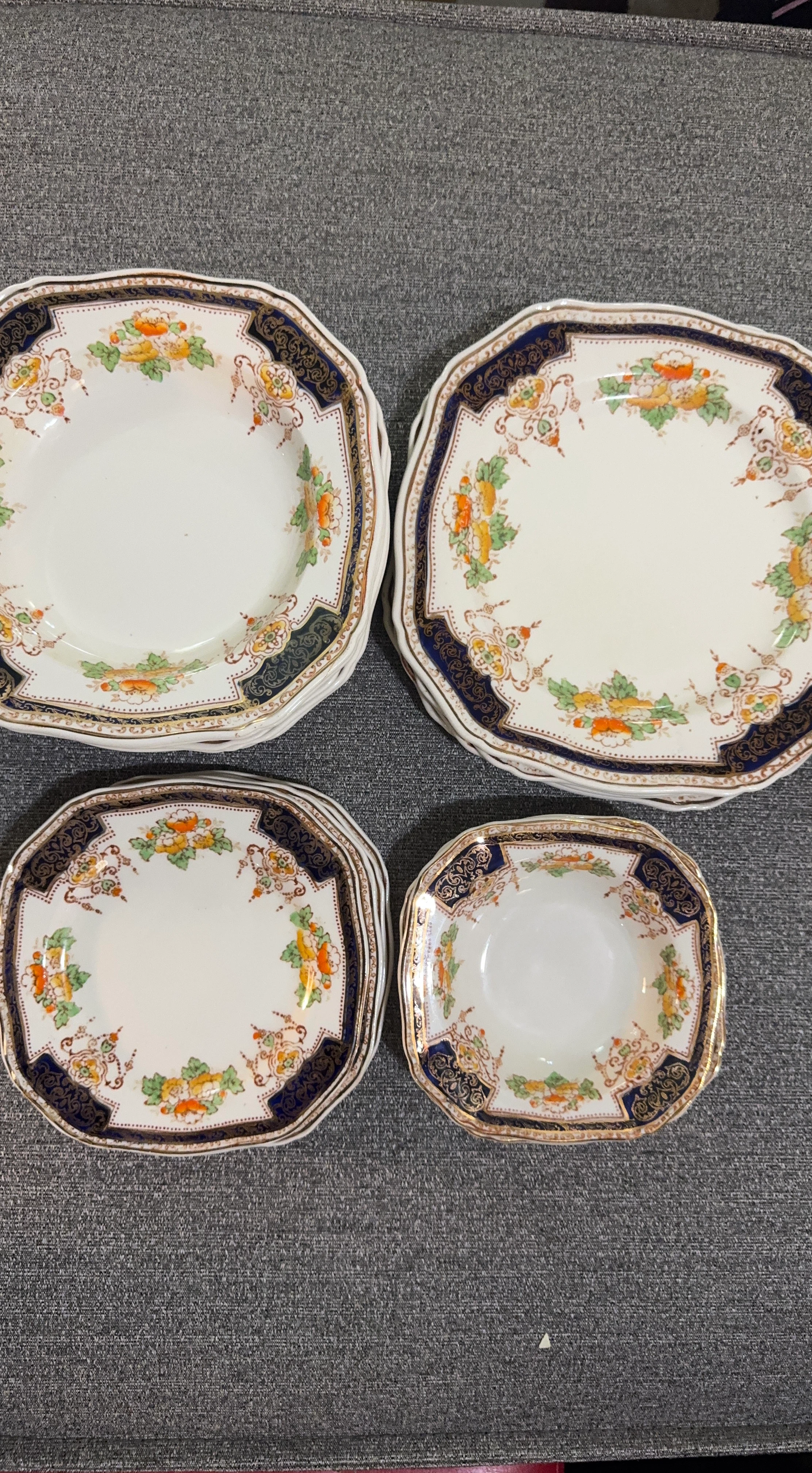 Vintage Floral Dinnerware Set