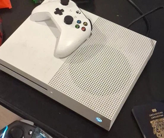 Microsoft Xbox One S Console