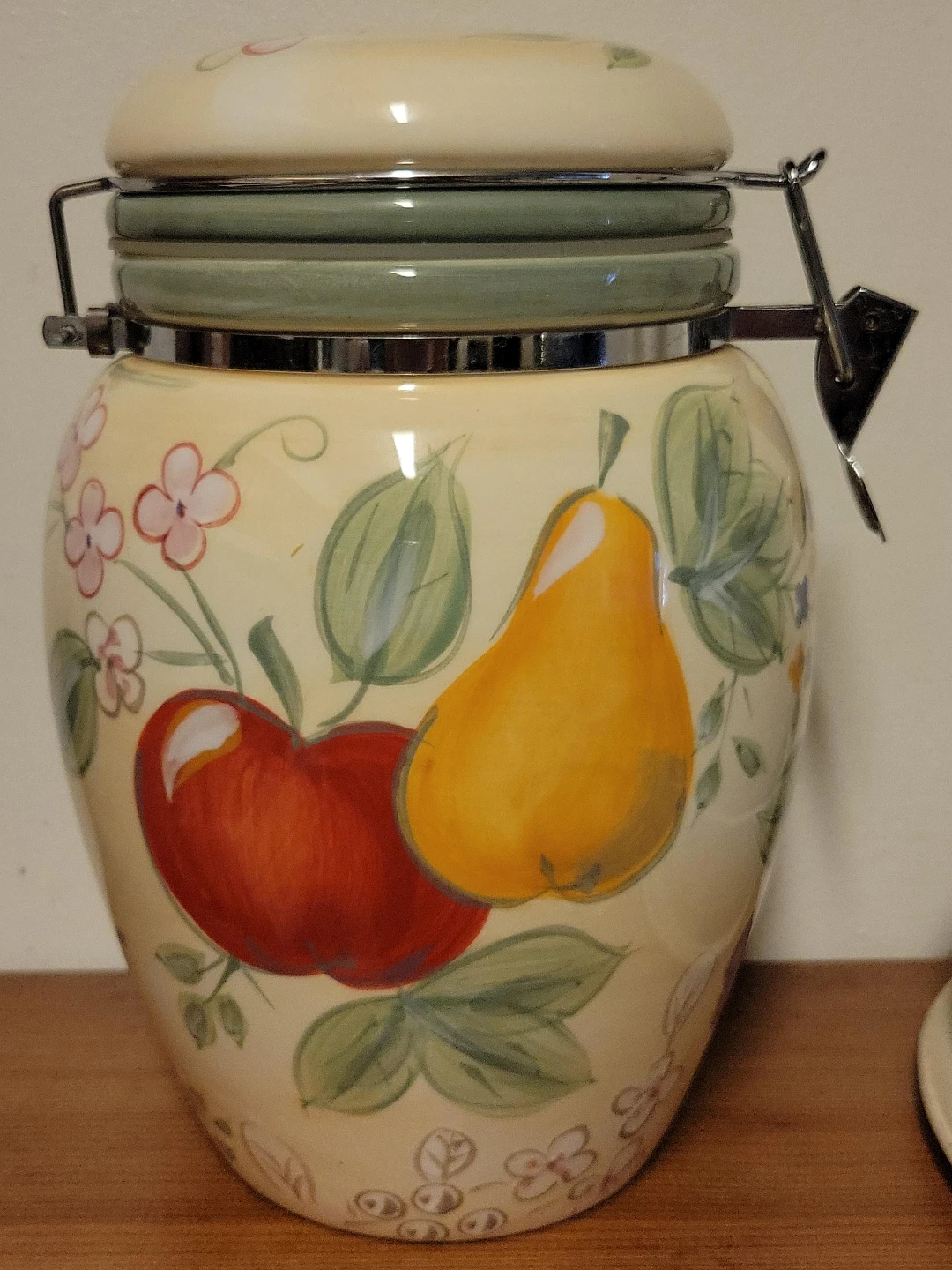 Ceramic Fruit Pattern Storage Jar