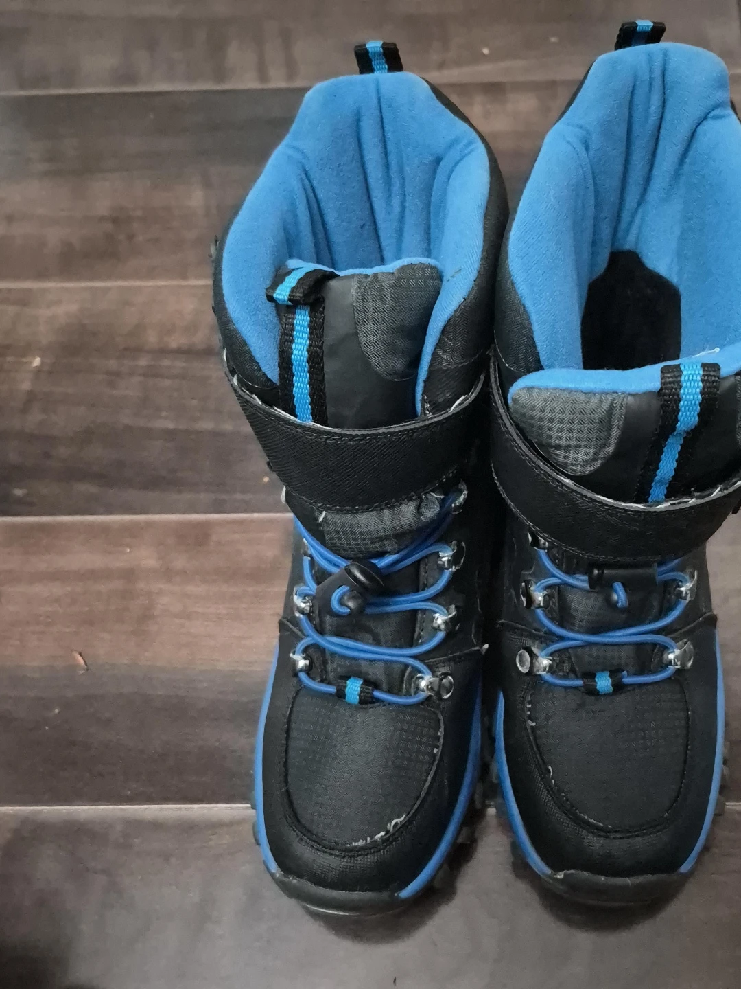 Cougar Black and Blue Winter Boots