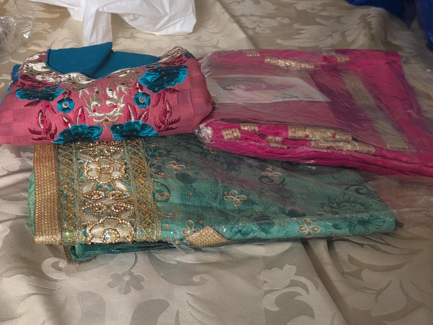 Three piece traditional South Asian outfits unstincted