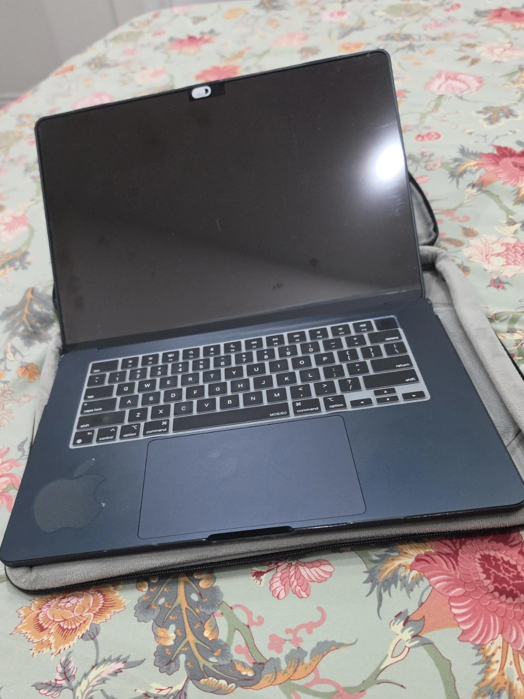 Apple MacBook Air 15-inch Midnight
