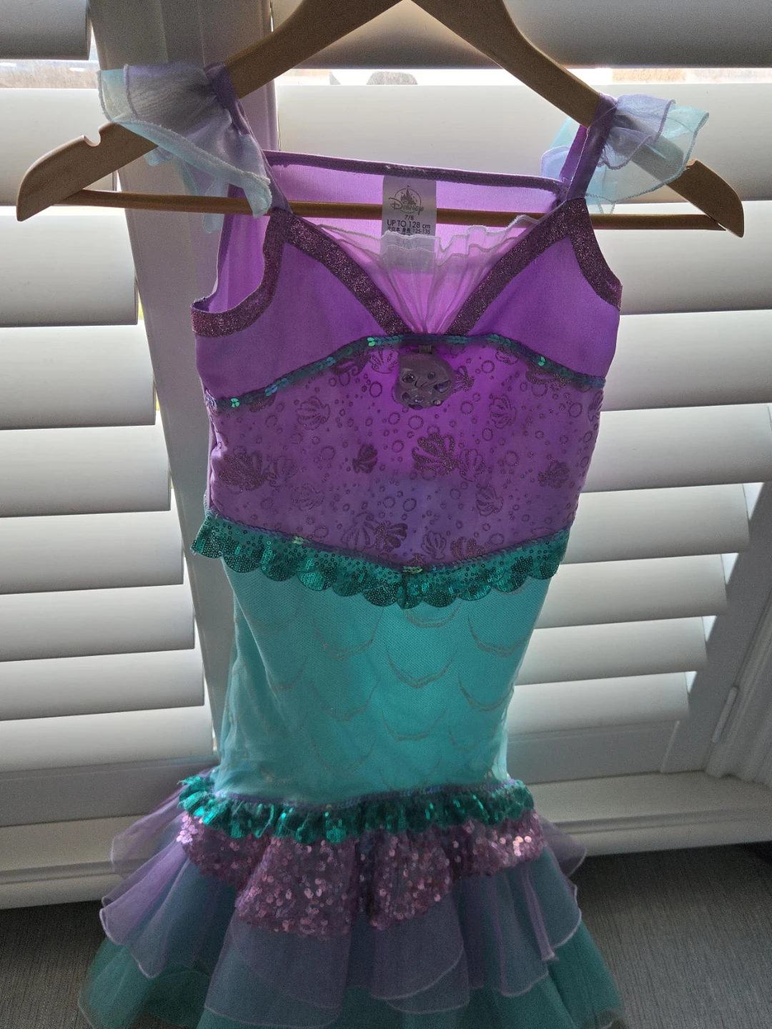 Disney Mermaid Dress Costume with singing shell Size 7/8
