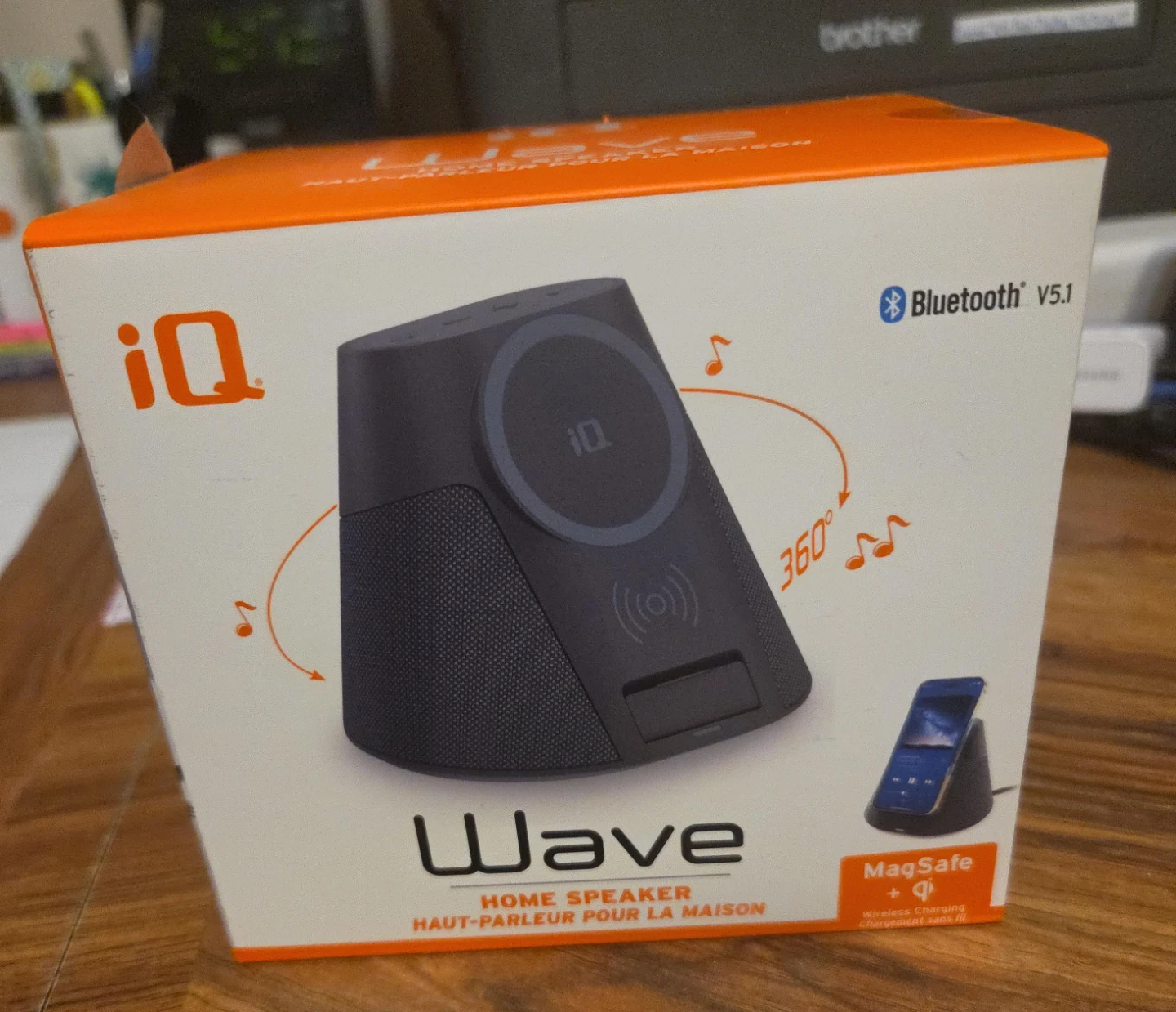 iQ Wave Home Speaker with MagSafe