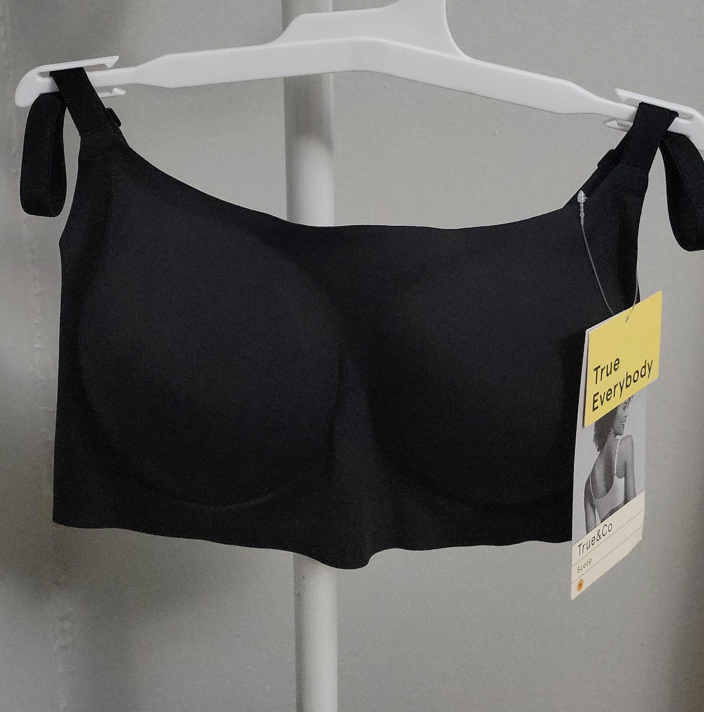 True & Co True Everybody Scoop Bra Black