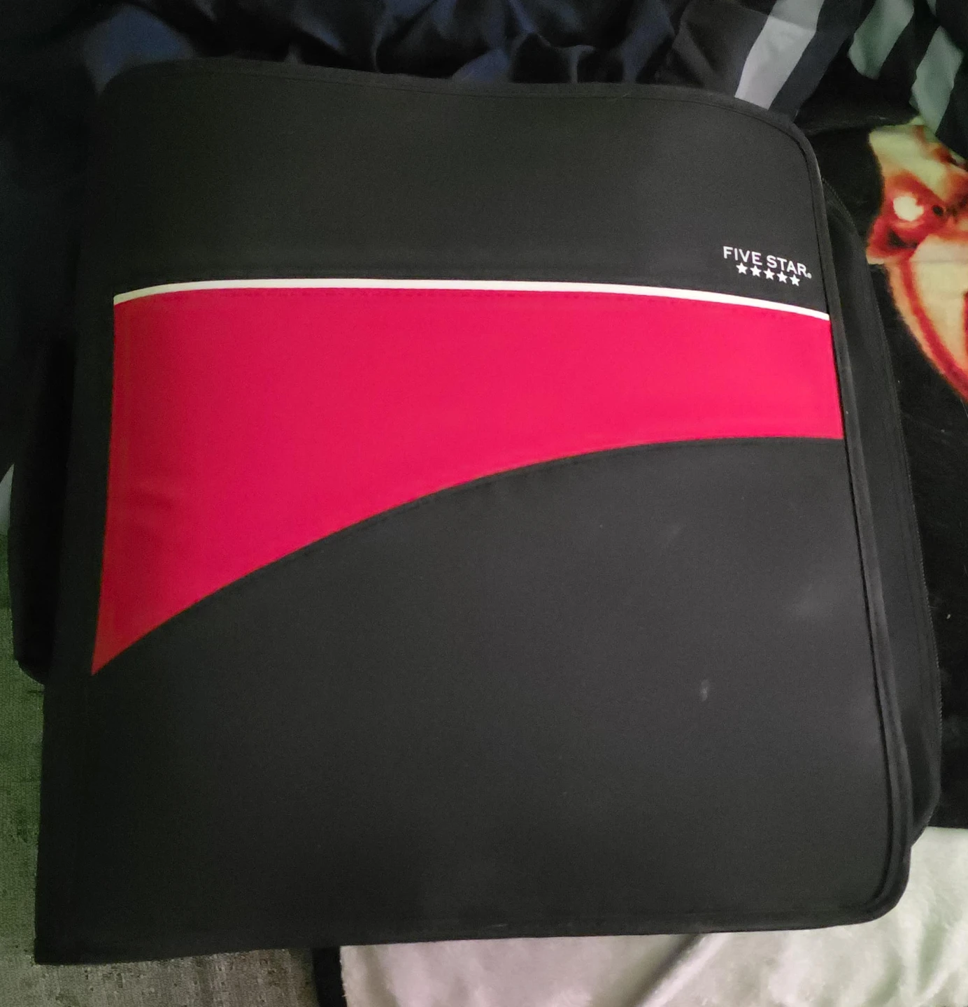 Five Star Zipper Binder