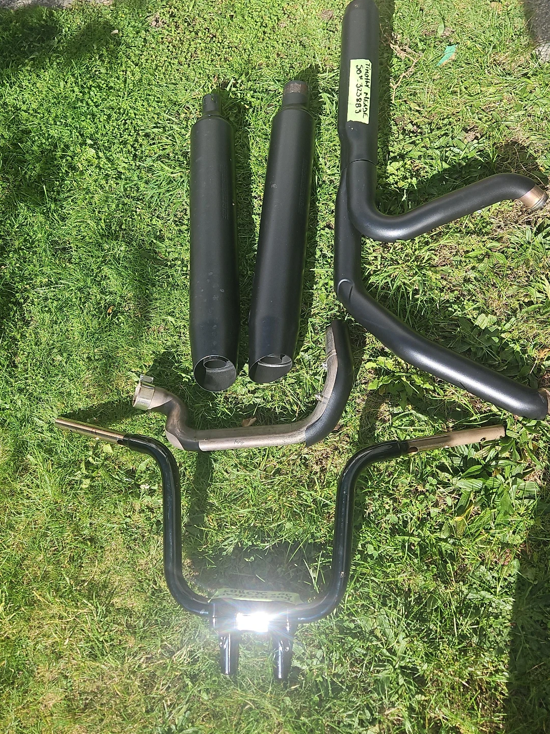 Harley-Davidson Exhaust and Handlebars