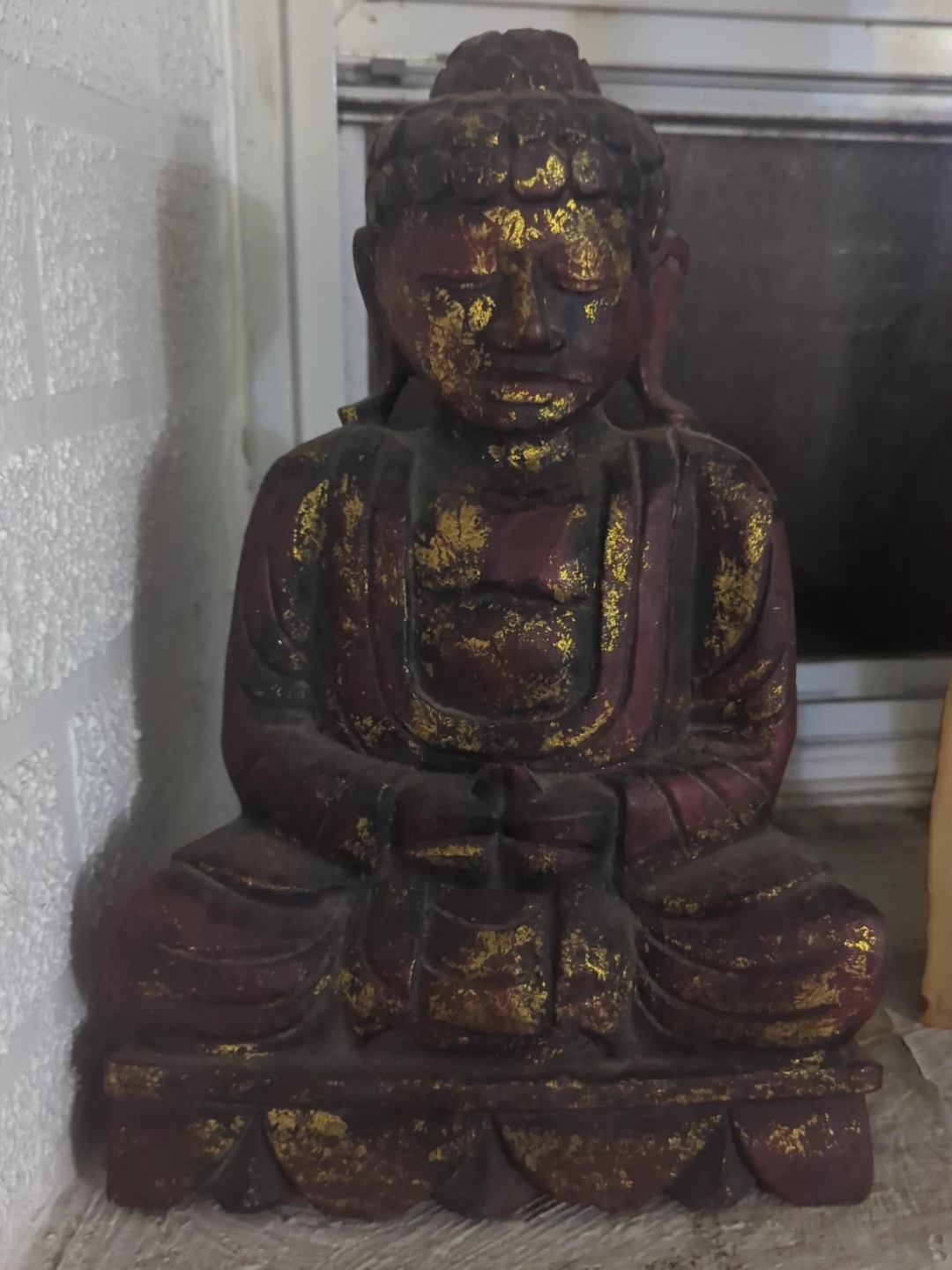 Decorative Wooden Buddha Statue
