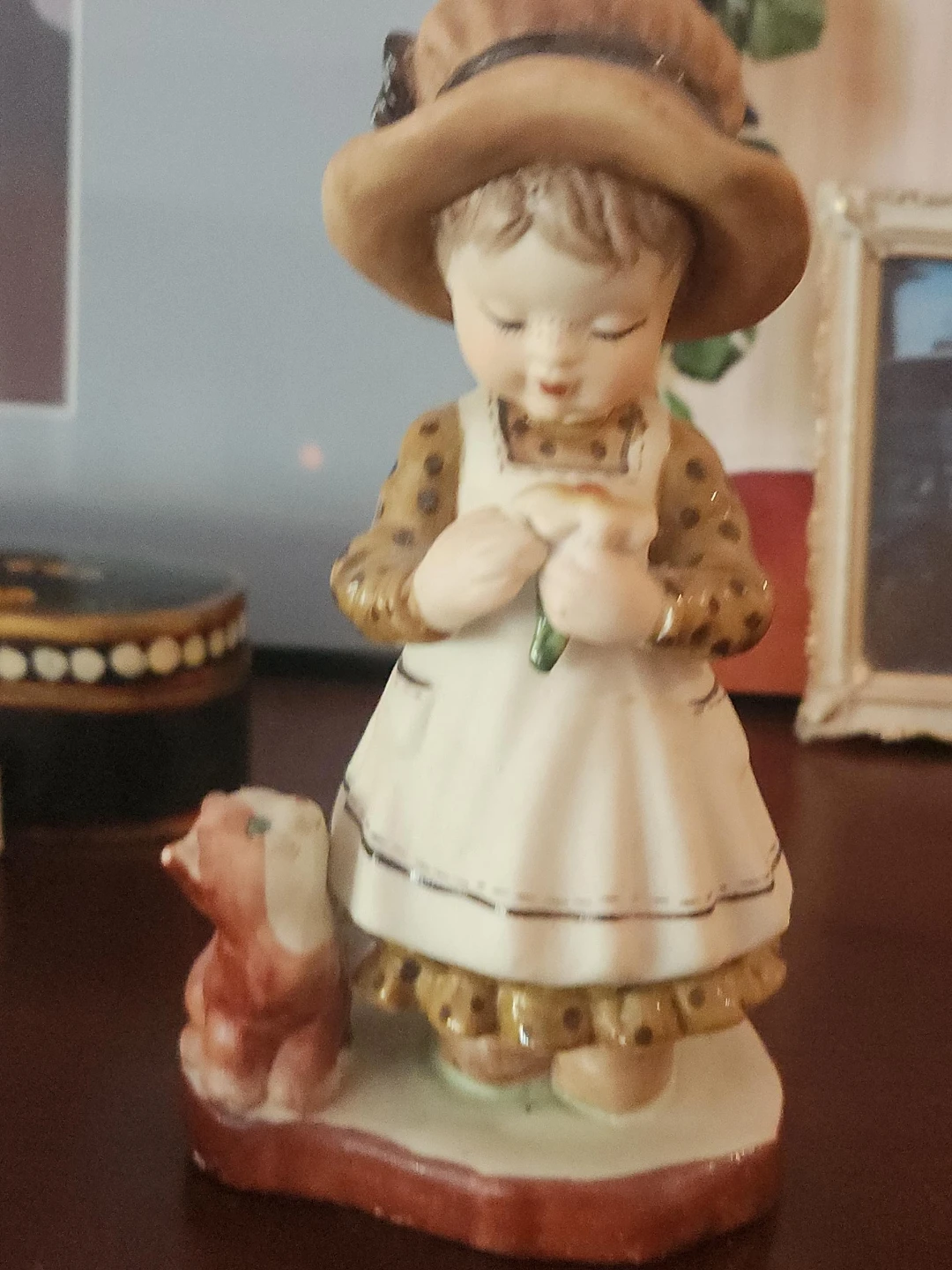 Hummel figurine