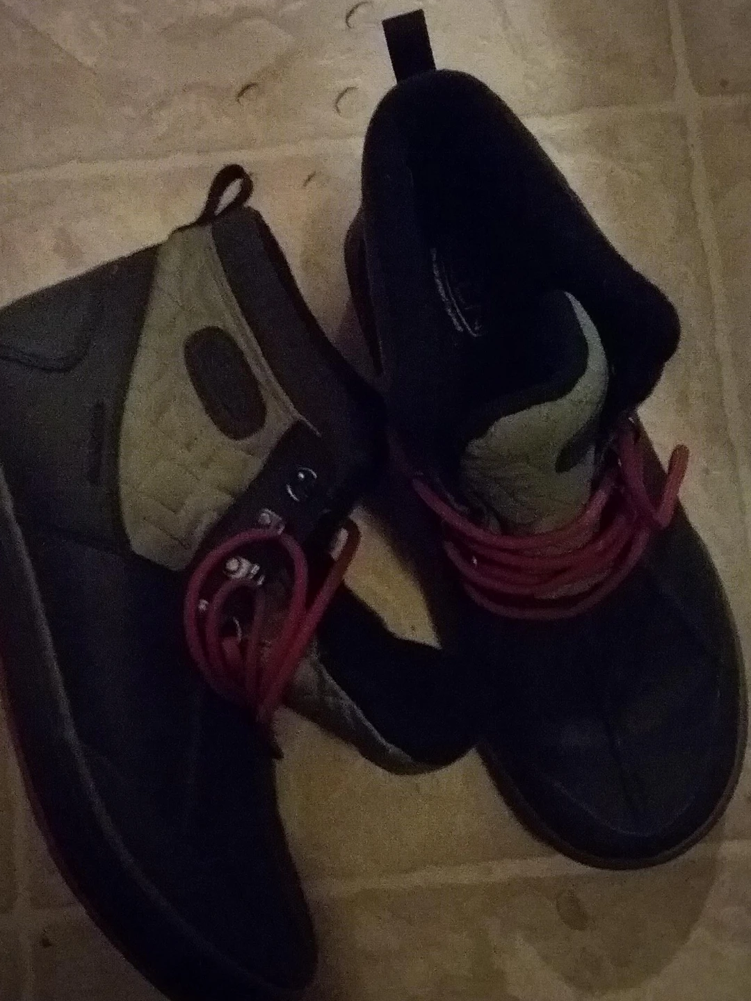 Keen Winter Boots size 9