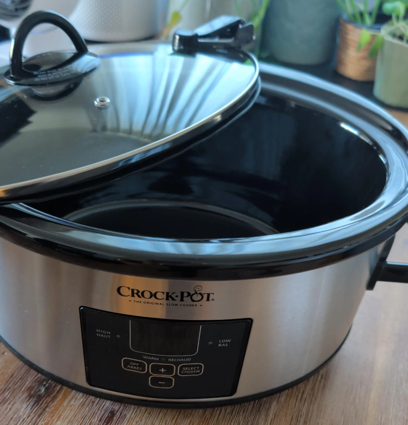 Crock-Pot Digital Slow Cooker - Never used