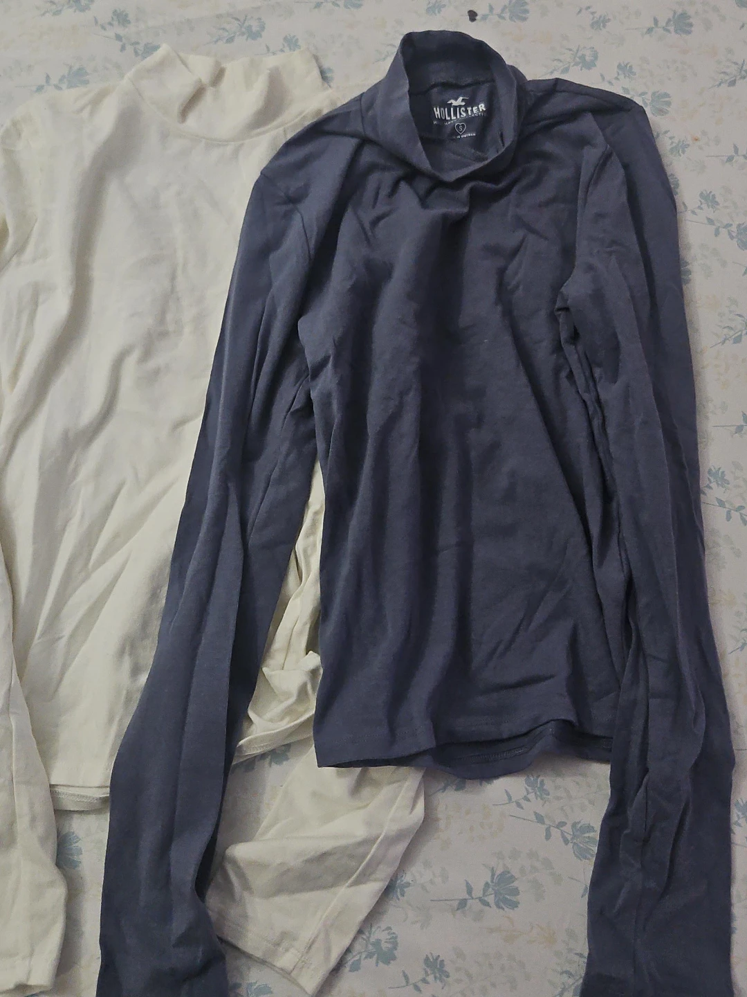 Hollister Mock Neck Long Sleeve Tops (2-Pack)