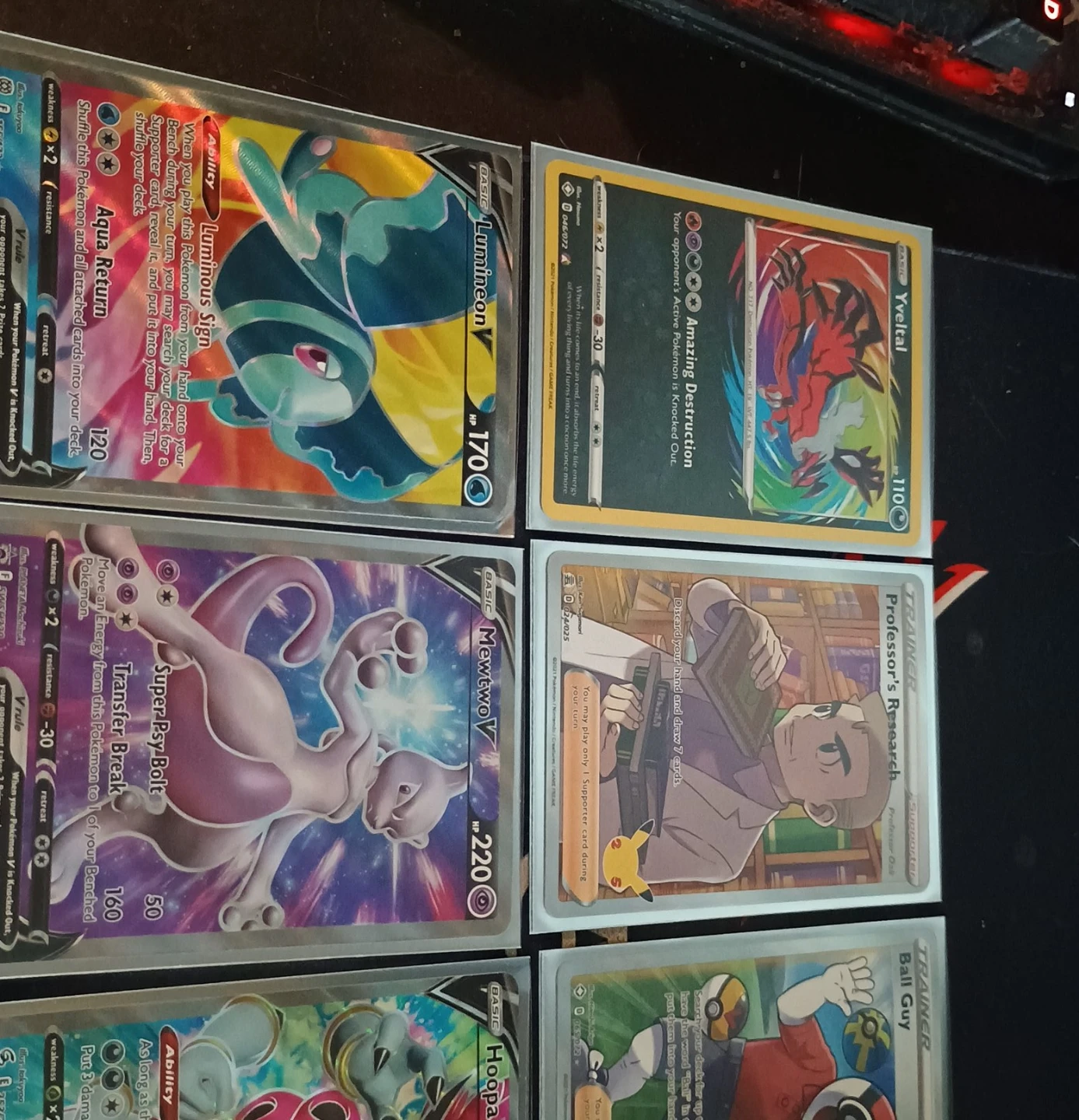Selection of 6 Pokemon Trading Cards