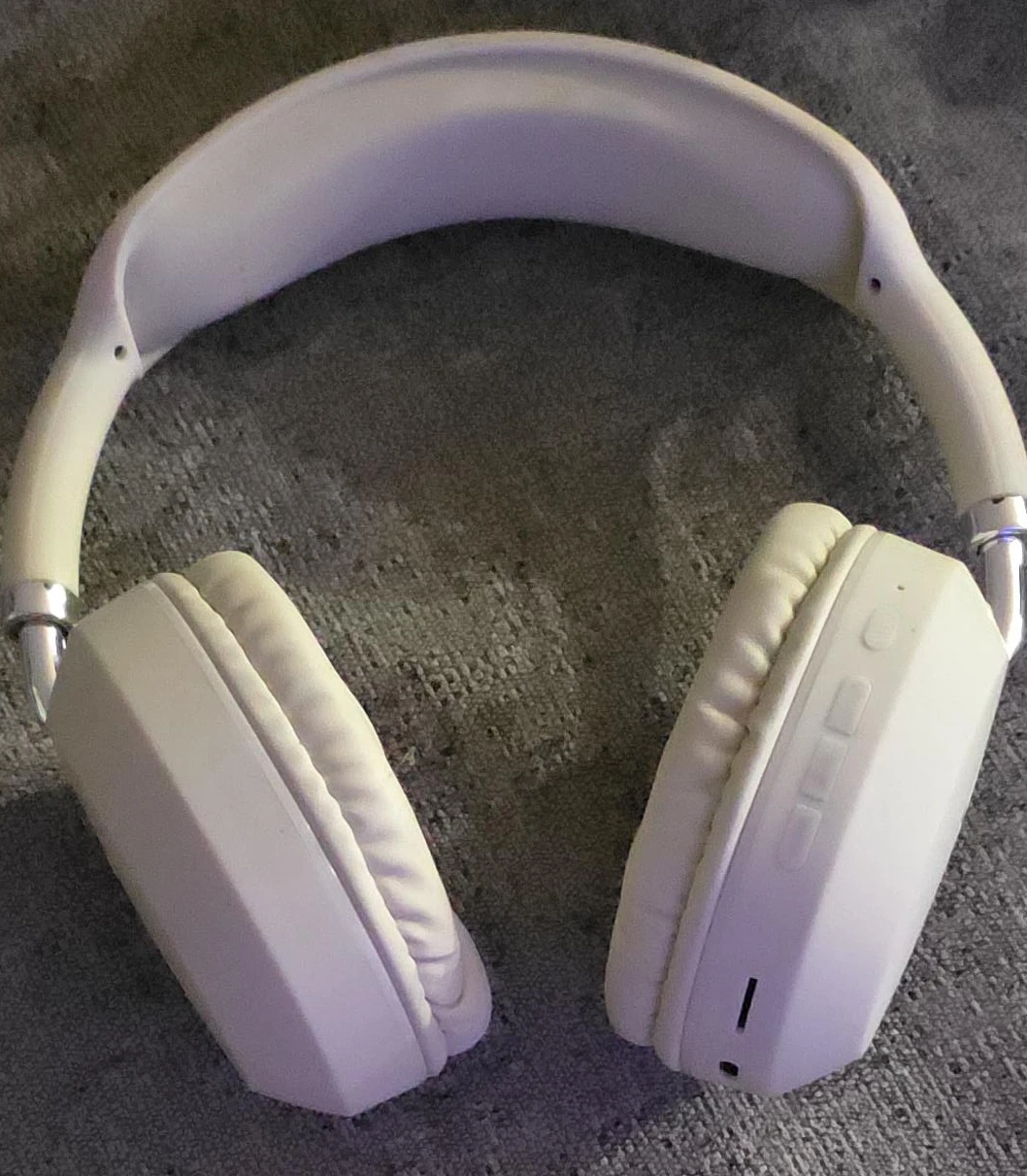White Wireless Headphones