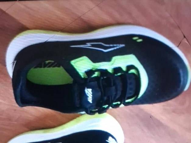Kids Avia Black and Neon Green Running Shoes