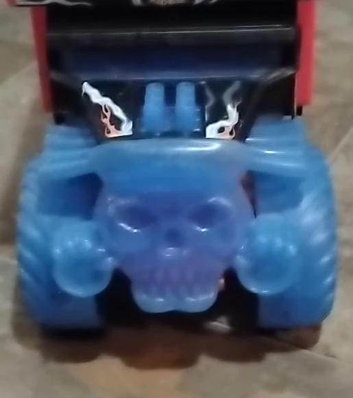 Hot Wheels Monster Trucks Skull Crusher