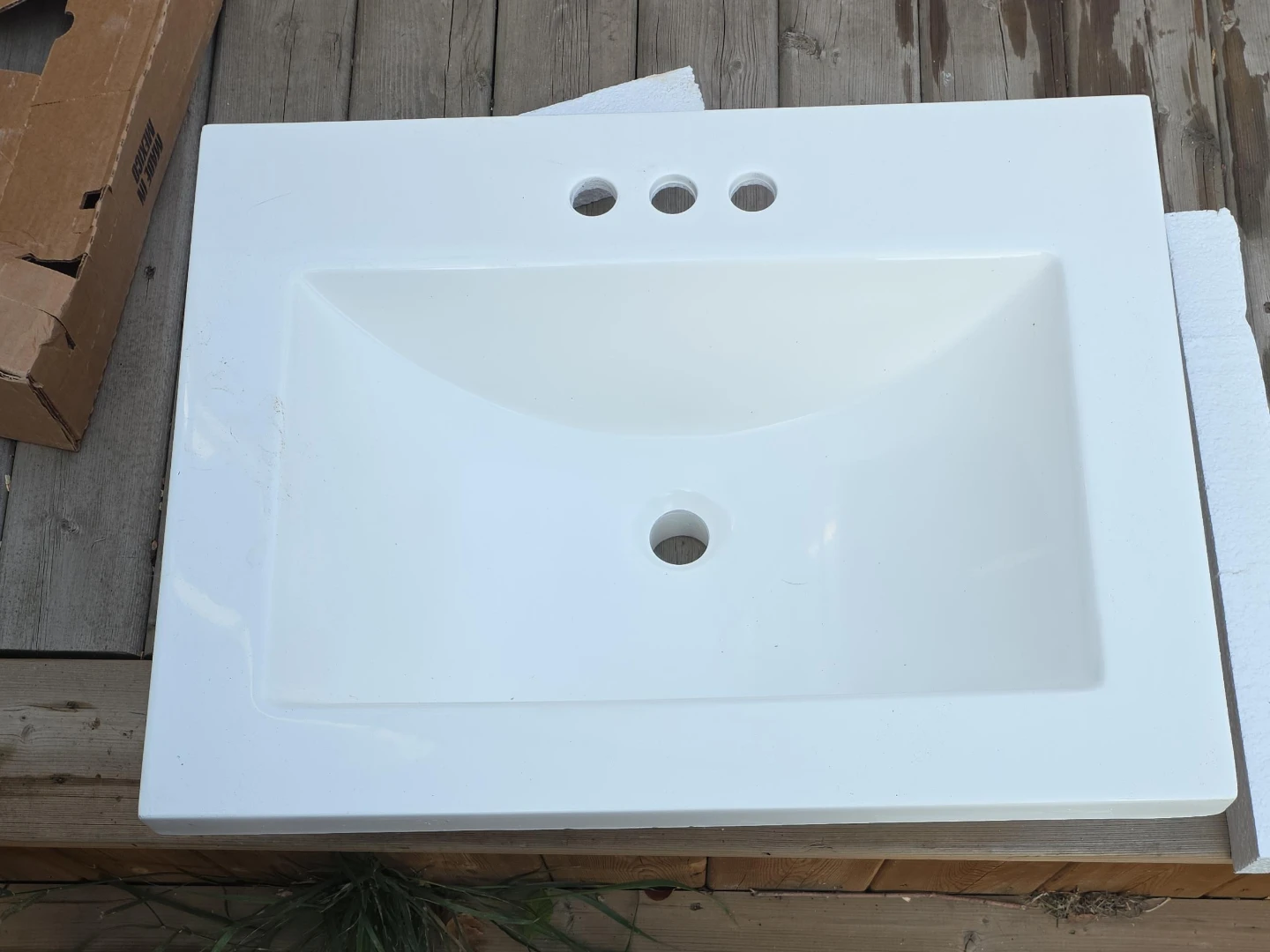 White Bathroom Vanity Sink Basin