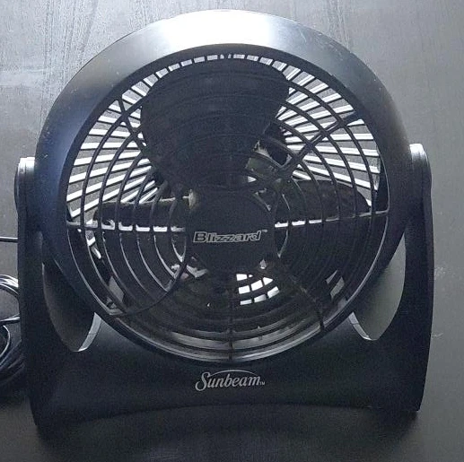 Sunbeam Blizzard Personal Desk Fan
