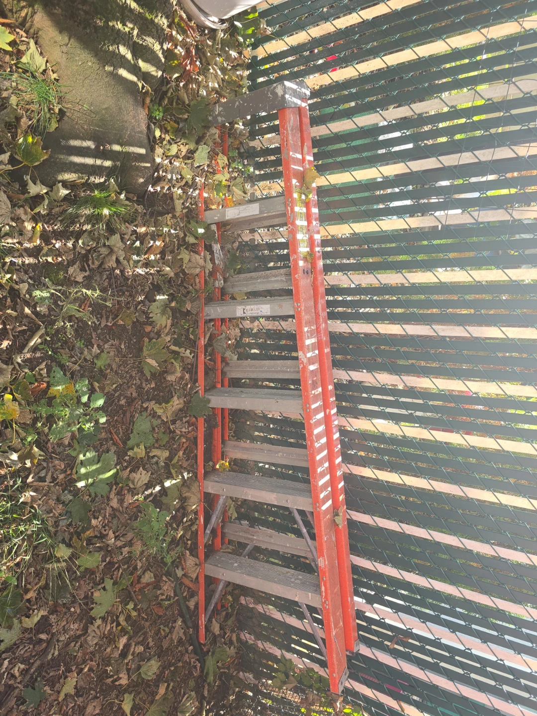 Keller Fiberglass Stepladder