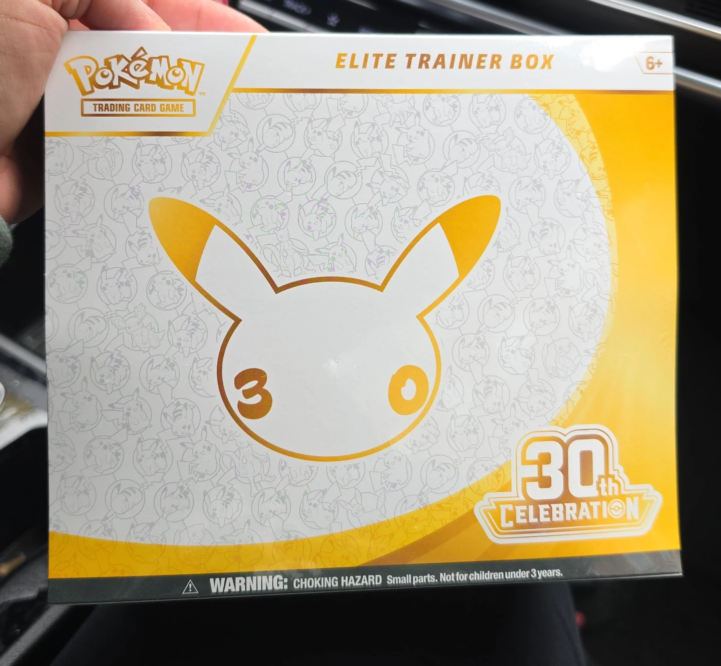 Pokemon TCG 30th Celebration Elite Trainer Box